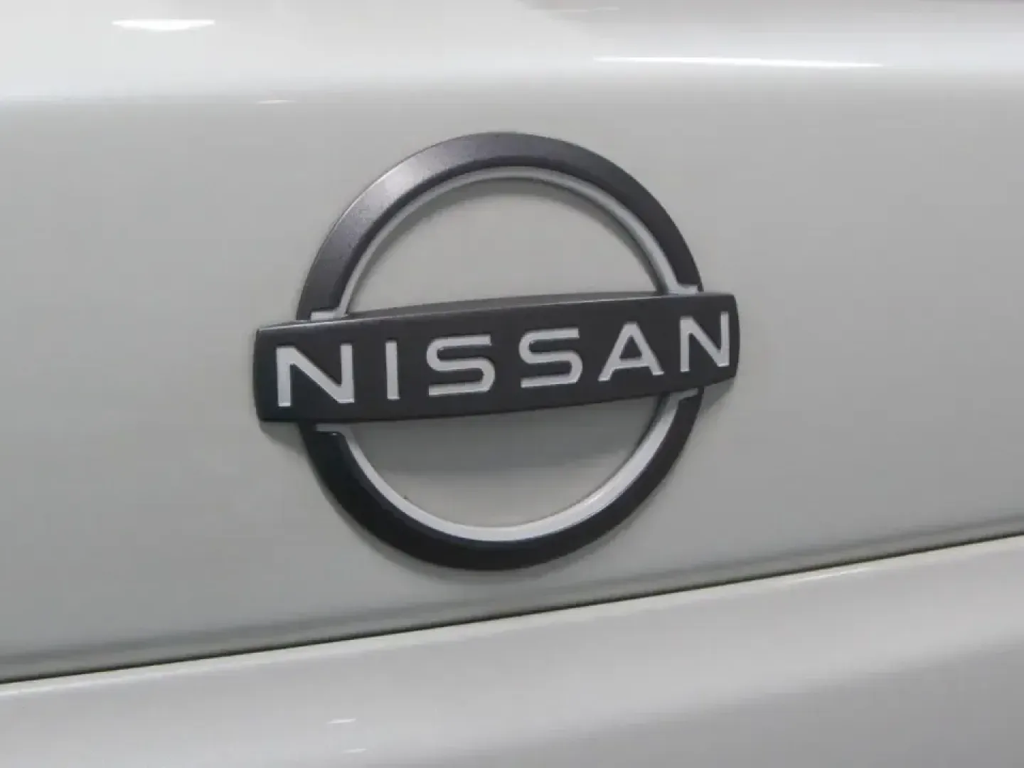 2024 /Cashmere Nissan Murano SL (5N1AZ2CS5RC) with an 3.5L V6 DOHC 24V engine, Automatic transmission, located at 12830 Highway 21, De Soto, MO, 63020, (636) 337-7777, 38.153099, -90.573624 - Make every day feel like a weekend getaway in this 2024 Nissan Murano SL AWD-an SUV that's equally at home on school drop-offs, long commutes into the metro, and spontaneous road trips through Missouri's backroads. With its confident All Wheel Drive grip and smooth, quiet ride, the Murano is a smart - Photo#32