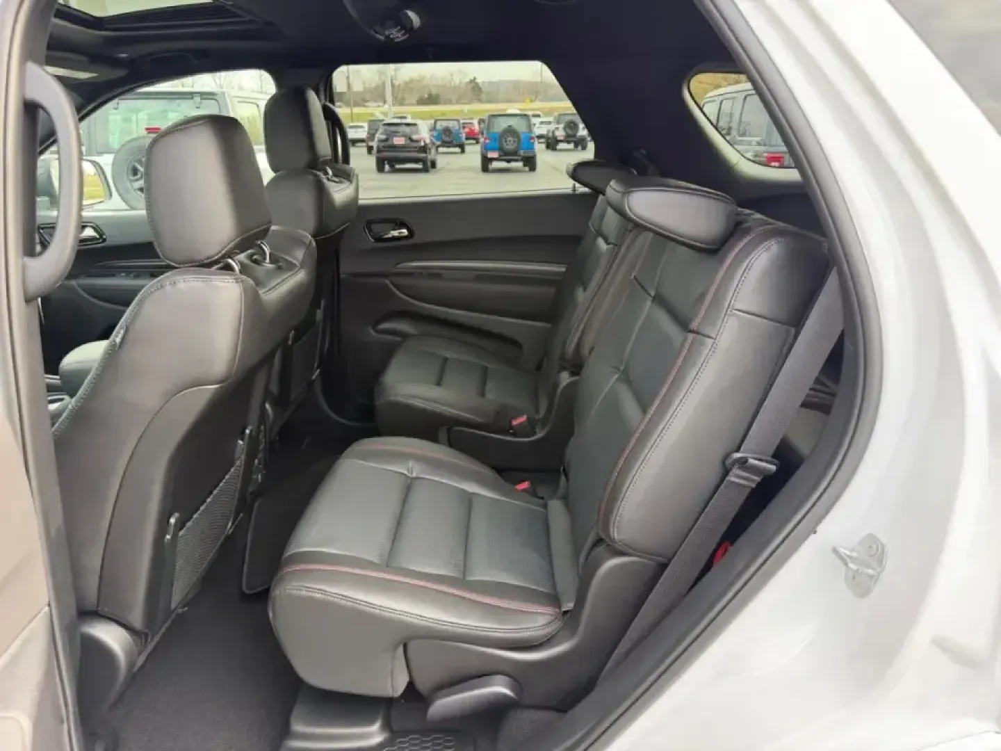 2026 /Black Leather Dodge Durango GT Plus HEMI V8 (1C4SDJCT8TC) with an 5.7L V8 HEMI MDS VVT engine, Automatic transmission, located at 970 Woodlawn Dr., Farmington, MO, 63640, (573) 431-7800, 37.825642, -90.468674 - Built for road trips to the Ozarks, busy school-week shuttles, and confident winter commutes on I-67, this 2026 Dodge Durango R/T AWD is the kind of SUV that fits real life in Farmington, Missouri-powerful when you want it, practical when you need it, and comfortable all week long. If your weekends - Photo#10