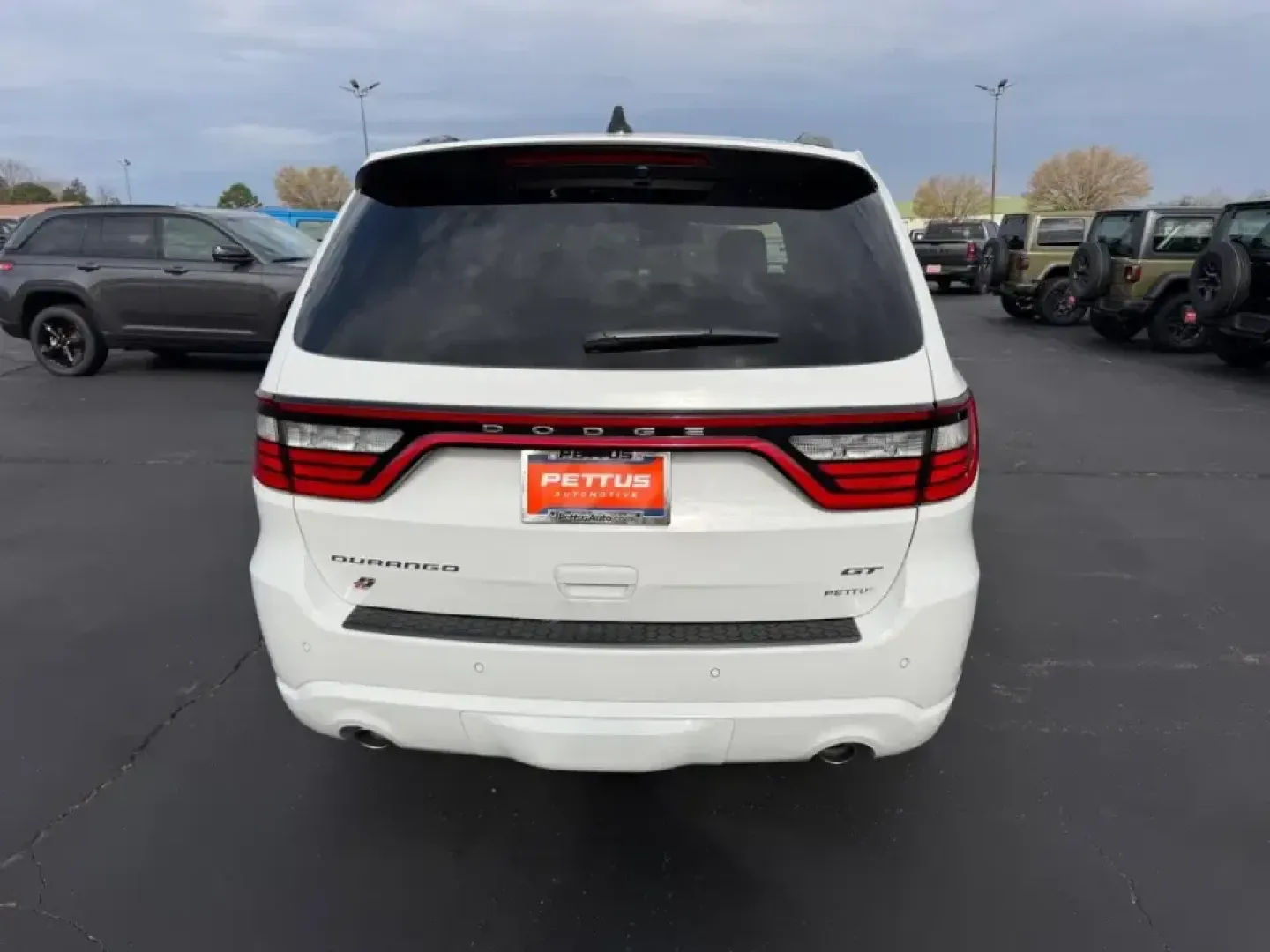 2026 /Black Leather Dodge Durango GT Plus HEMI V8 (1C4SDJCT8TC) with an 5.7L V8 HEMI MDS VVT engine, Automatic transmission, located at 970 Woodlawn Dr., Farmington, MO, 63640, (573) 431-7800, 37.825642, -90.468674 - Built for road trips to the Ozarks, busy school-week shuttles, and confident winter commutes on I-67, this 2026 Dodge Durango R/T AWD is the kind of SUV that fits real life in Farmington, Missouri-powerful when you want it, practical when you need it, and comfortable all week long. If your weekends - Photo#3