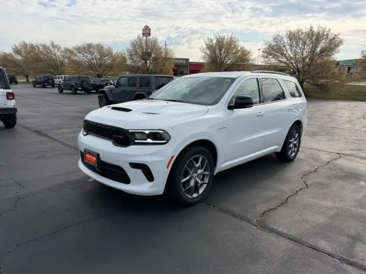 2026 /Black Leather Dodge Durango GT Plus HEMI V8 (1C4SDJCT8TC) with an 5.7L V8 HEMI MDS VVT engine, Automatic transmission, located at 970 Woodlawn Dr., Farmington, MO, 63640, (573) 431-7800, 37.825642, -90.468674 - Built for road trips to the Ozarks, busy school-week shuttles, and confident winter commutes on I-67, this 2026 Dodge Durango R/T AWD is the kind of SUV that fits real life in Farmington, Missouri-powerful when you want it, practical when you need it, and comfortable all week long. If your weekends - Photo#7