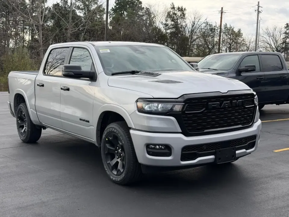 2026 Ram 1500 Big Horn Crew Cab SWB 4WD