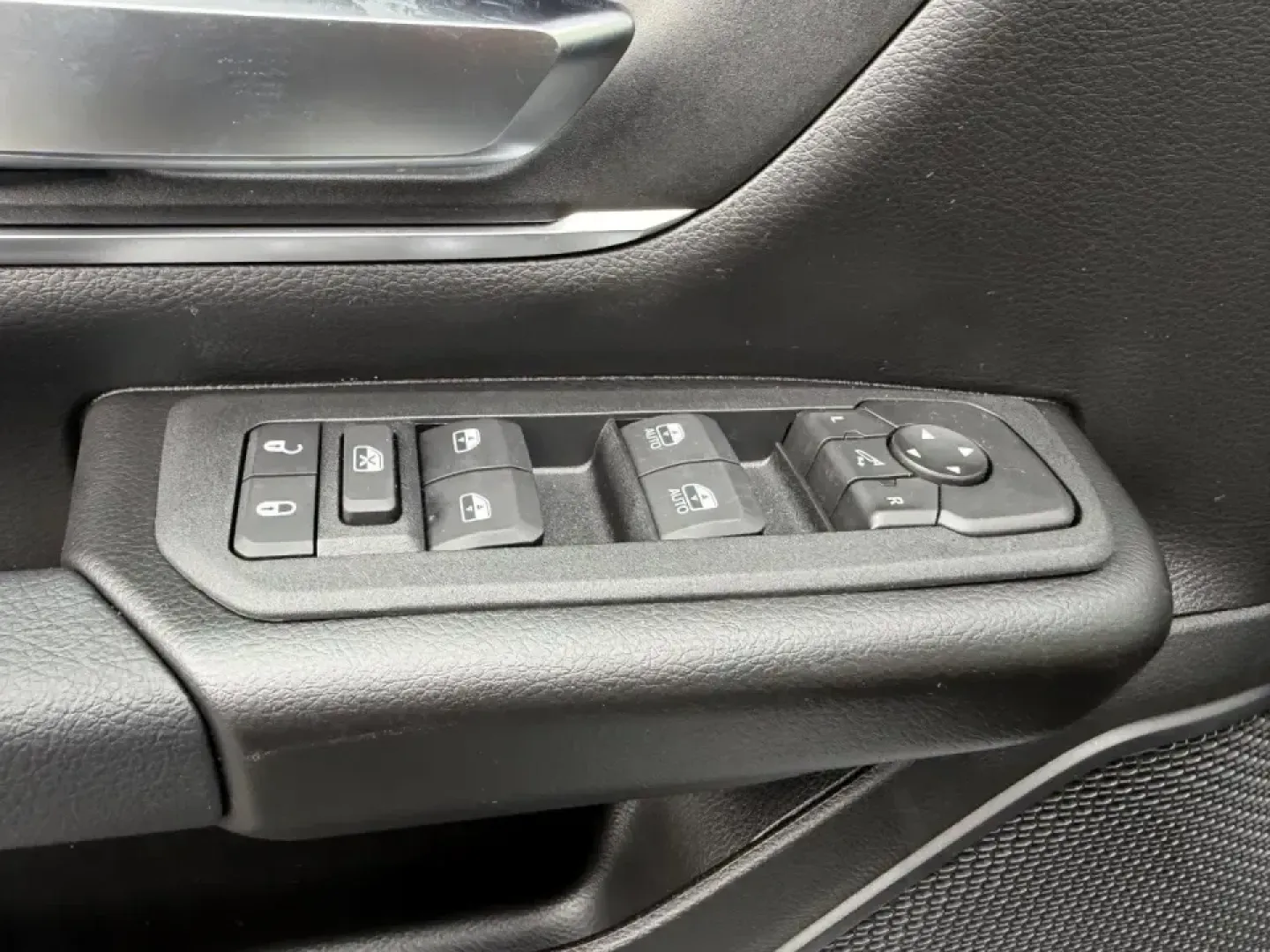 2026 /Diesel Gray/Black Cloth Ram 1500 Big Horn/Lone Star (1C6SRFFP3TN) with an 3.0L Straight 6 engine, 8A transmission, located at 970 Woodlawn Dr., Farmington, MO, 63640, (573) 431-7800, 37.825642, -90.468674 - Whether you're hauling gear for a weekend at St. Joe State Park, towing a trailer out toward the Mark Twain National Forest, or just want a confident daily driver for Highway 67 and the commute around town, this 2026 Ram 1500 Big Horn Crew Cab SWB 4WD is built for real life in Southeast Missouri. Wi - Photo#18