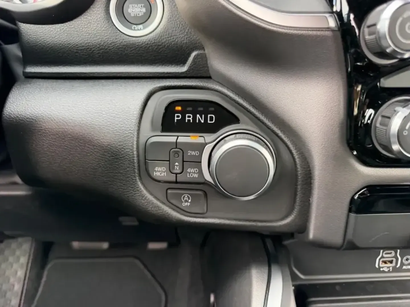2026 /Diesel Gray/Black Cloth Ram 1500 Express (1C6SRFGT8TN) with an 5.7L engine, located at 970 Woodlawn Dr., Farmington, MO, 63640, (573) 431-7800, 37.825642, -90.468674 - Work weeks, weekend projects, and long Ozark road trips all get easier when you've got a full-size truck that's ready for real life. This **2026 Ram 1500 Tradesman** in striking **Forge Blue** is built for hauling supplies, commuting comfortably, and heading out past Farmington for fishing, camping, - Photo#15