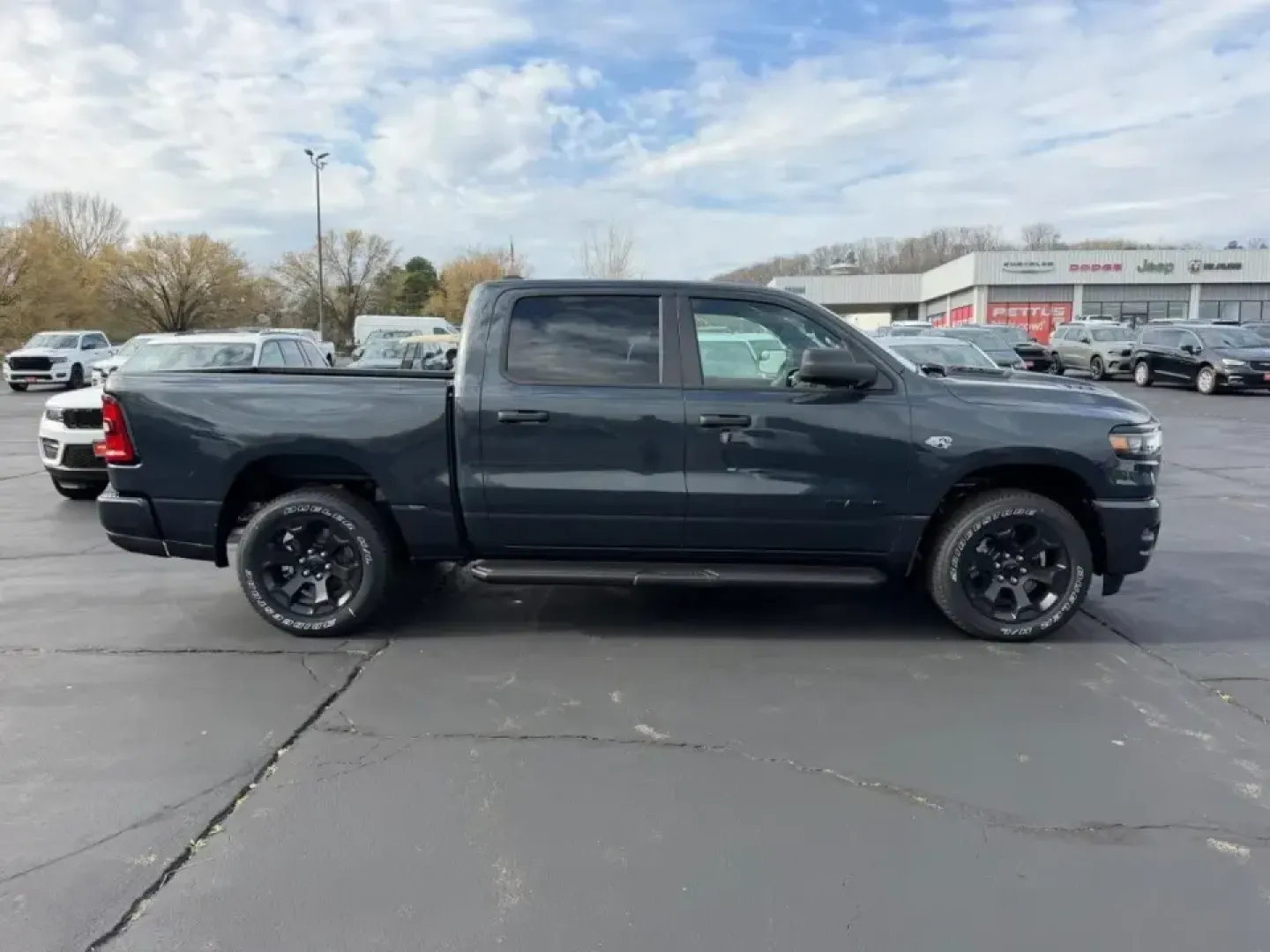 2026 /Diesel Gray/Black Cloth Ram 1500 Express (1C6SRFGT8TN) with an 5.7L engine, located at 970 Woodlawn Dr., Farmington, MO, 63640, (573) 431-7800, 37.825642, -90.468674 - Work weeks, weekend projects, and long Ozark road trips all get easier when you've got a full-size truck that's ready for real life. This **2026 Ram 1500 Tradesman** in striking **Forge Blue** is built for hauling supplies, commuting comfortably, and heading out past Farmington for fishing, camping, - Photo#1