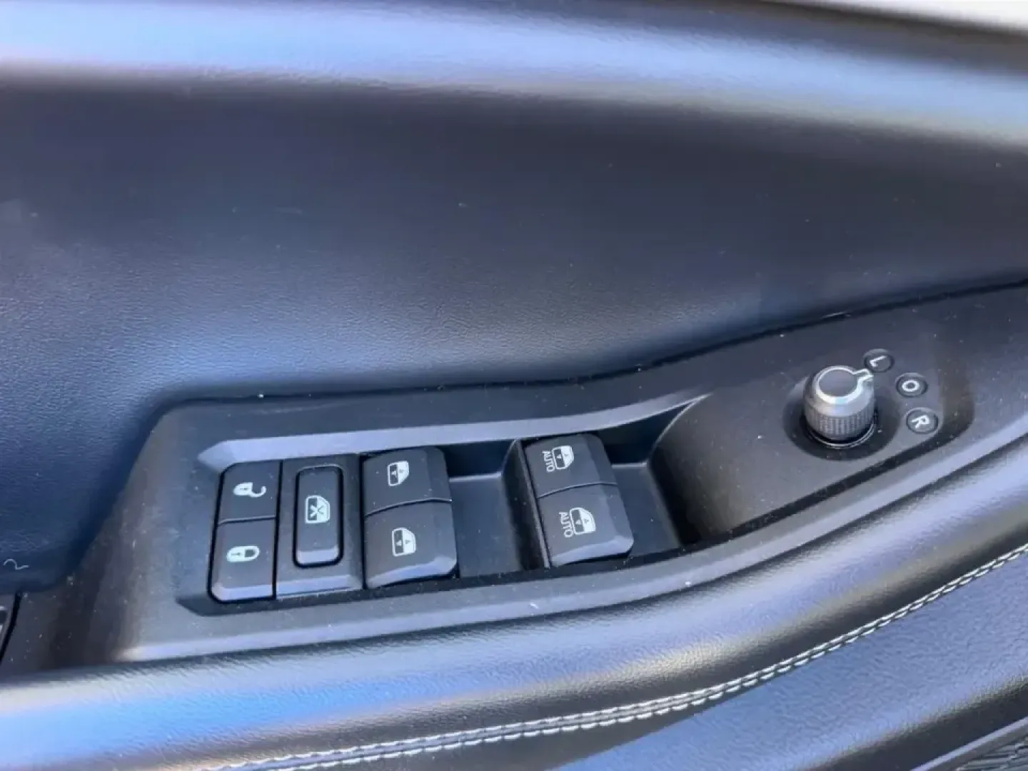 2023 /Global Black Leather Jeep Grand Cherokee Limited (1C4RJHBG8PC) with an 3.6L V6 24V VVT UPG I engine, 8A transmission, located at 141 Commercial Dr, Fredericktown, MO, 63645, (573) 783-6432, 37.570087, -90.320648 - Whether you're planning weekend lake runs, shuttling a growing family to school and sports, or stacking up highway miles for a long commute, the 2023 Jeep Grand Cherokee Limited 4WD is built for the do-it-all lifestyle. With confident four-wheel-drive capability, a comfortable SUV cabin, and modern - Photo#18