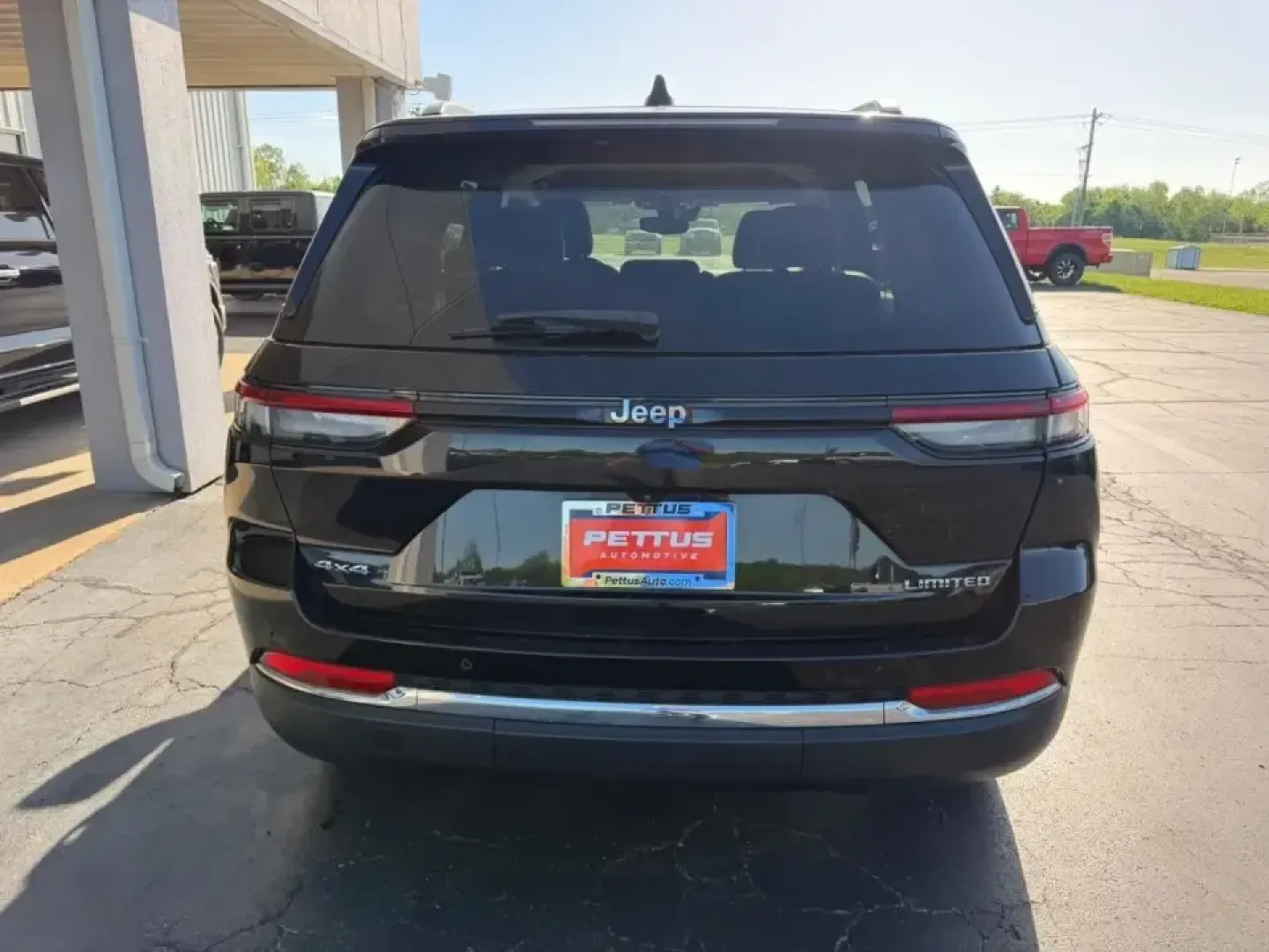 2023 /Global Black Leather Jeep Grand Cherokee Limited (1C4RJHBG8PC) with an 3.6L V6 24V VVT UPG I engine, 8A transmission, located at 141 Commercial Dr, Fredericktown, MO, 63645, (573) 783-6432, 37.570087, -90.320648 - Whether you're planning weekend lake runs, shuttling a growing family to school and sports, or stacking up highway miles for a long commute, the 2023 Jeep Grand Cherokee Limited 4WD is built for the do-it-all lifestyle. With confident four-wheel-drive capability, a comfortable SUV cabin, and modern - Photo#3