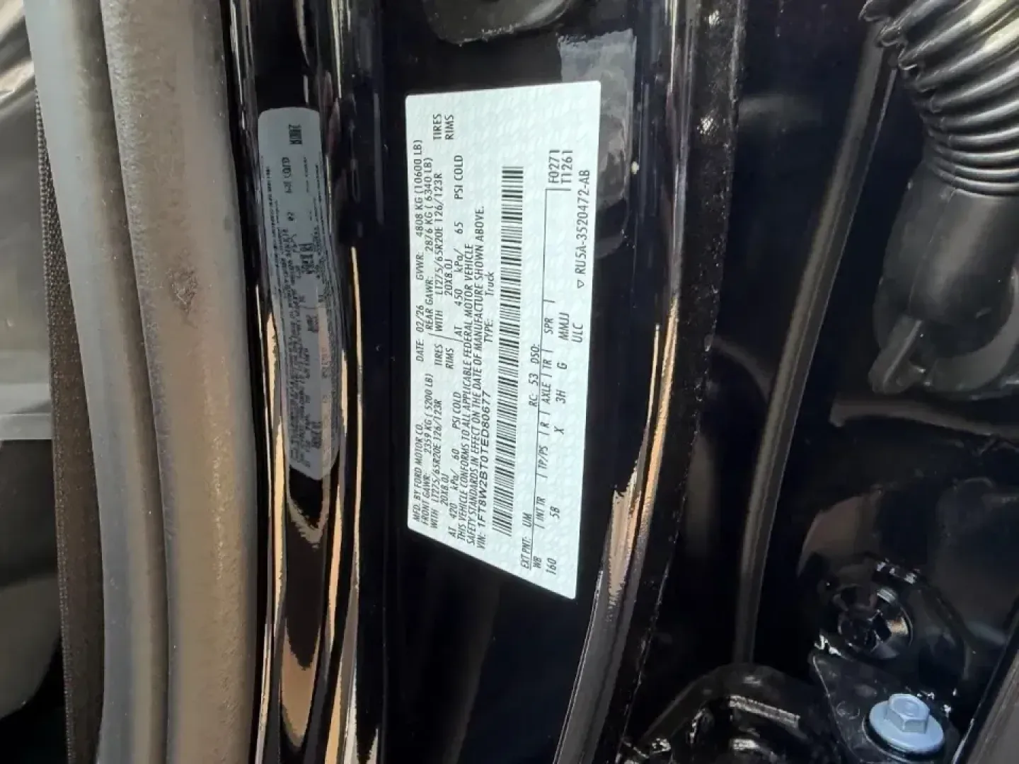 2026 /Black Onyx Leather Ford F-250SD Lariat (1FT8W2BT0TE) with an 6.7L engine, 6A transmission, located at 141 Commercial Dr, Fredericktown, MO, 63645, (573) 783-6432, 37.570087, -90.320648 - Built for big workdays and bigger weekends, this **2026 Ford Super Duty F-250 SRW King Ranch Crew Cab 4WD** is the kind of truck that fits real Missouri life-towing a trailer out toward the countryside, hauling supplies for a jobsite, or packing up the family for a long road trip with confidence. Wi - Photo#21