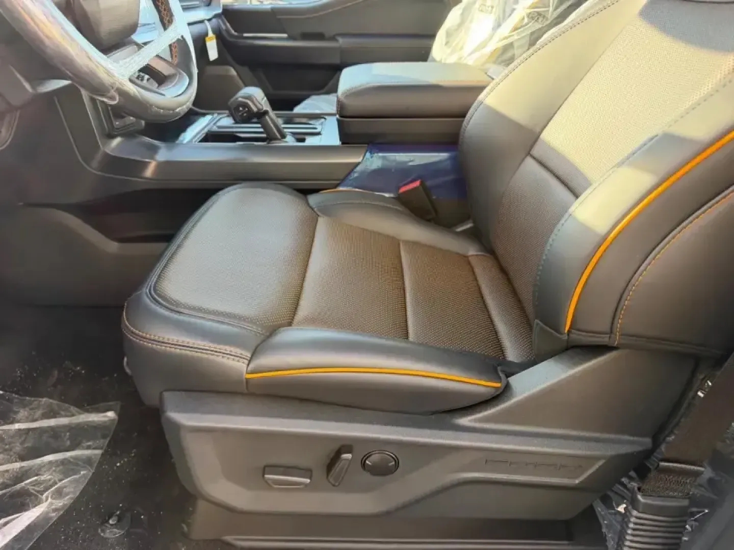 2026 /Black Leather Ford F-150 Tremor (1FTFW4L50TF) with an 5.0L engine, Automatic transmission, located at 141 Commercial Dr, Fredericktown, MO, 63645, (573) 783-6432, 37.570087, -90.320648 - Ready for weekend trail runs in the St. Francois Mountains, a confident tow rig for lake days, and a comfortable daily driver for the commute down US-67? This 2026 Ford F-150 Tremor is built for Missouri life-where work, family, and adventure all share the same calendar. With just 17 miles on the od - Photo#20