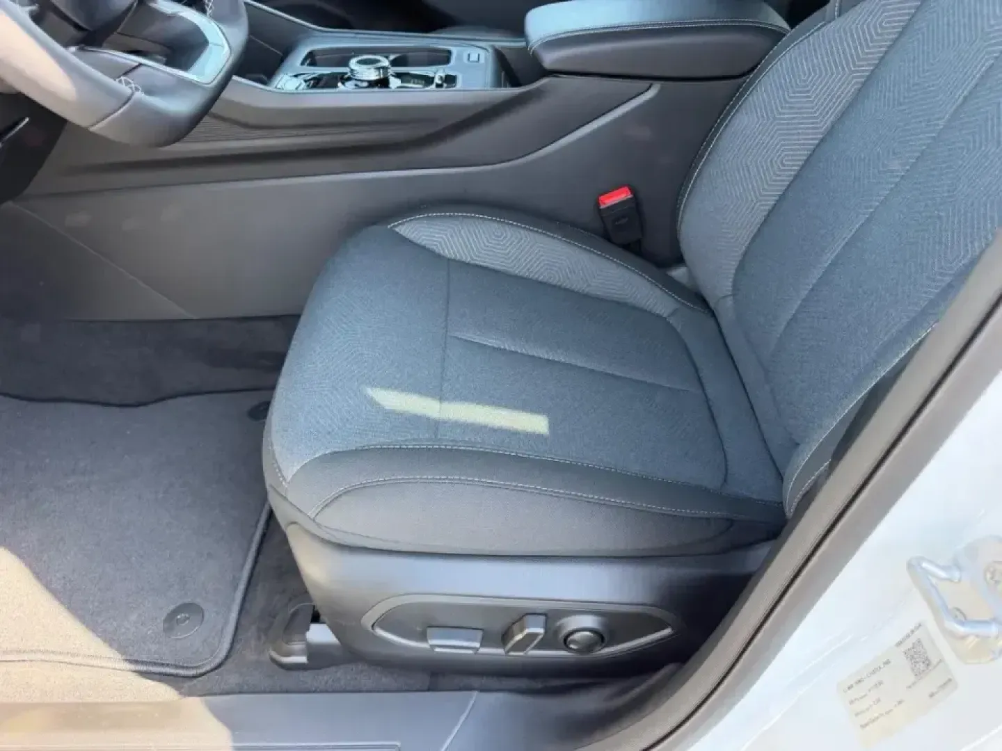 2026 /Global Black Cloth Jeep Cherokee Laredo (3C4PJMB20TT) with an 1.6L engine, located at 970 Woodlawn Dr., Farmington, MO, 63640, (573) 431-7800, 37.825642, -90.468674 - Picture your next weekend: you load up the family, point the hood toward Johnson's Shut-Ins, and cruise out of Farmington with the confidence to take on changing weather, gravel pull-offs, and long stretches of highway-without giving up comfort or efficiency. If that sounds like your kind of lifesty - Photo#18
