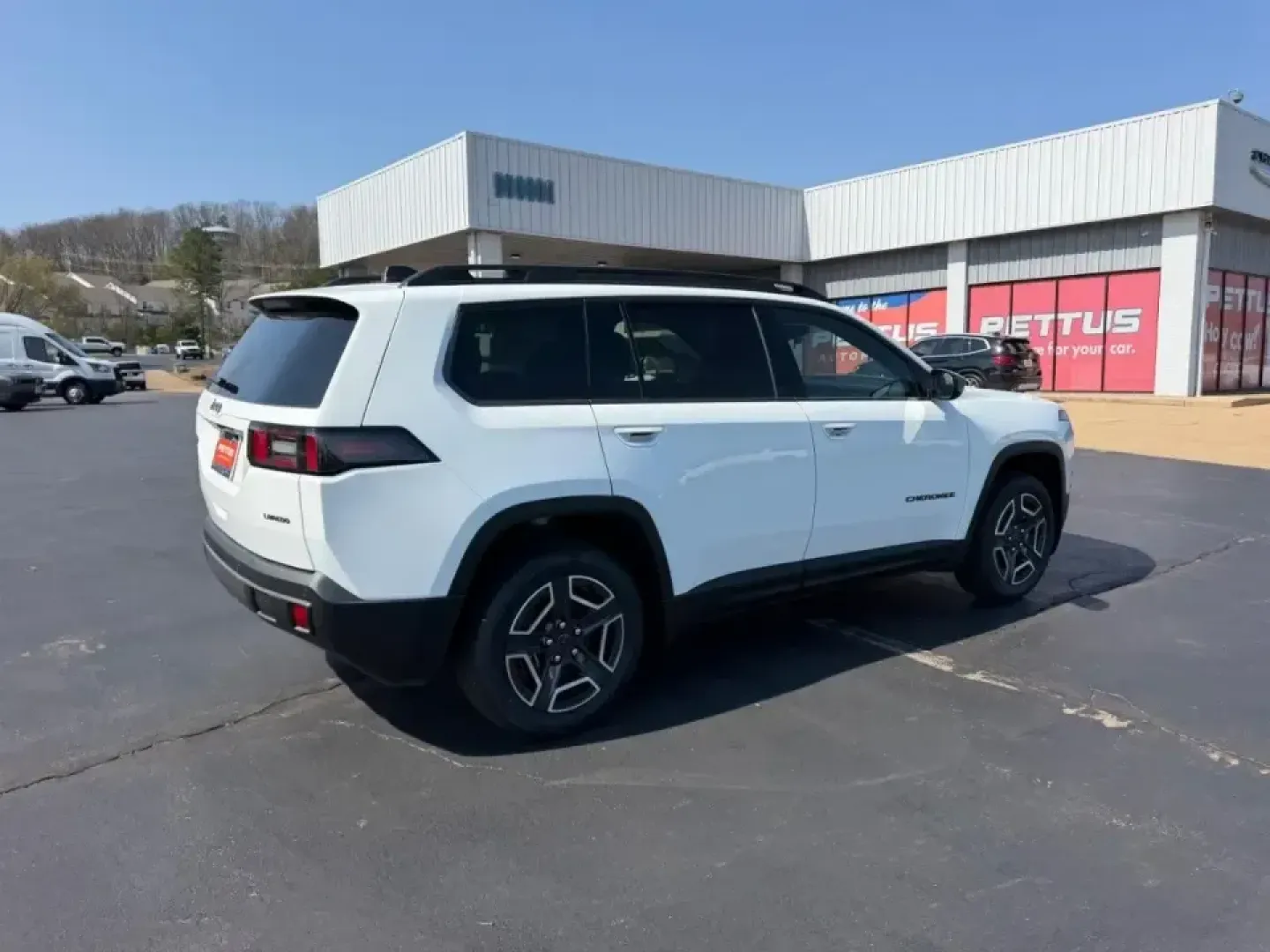 2026 /Global Black Cloth Jeep Cherokee Laredo (3C4PJMB20TT) with an 1.6L engine, located at 970 Woodlawn Dr., Farmington, MO, 63640, (573) 431-7800, 37.825642, -90.468674 - Picture your next weekend: you load up the family, point the hood toward Johnson's Shut-Ins, and cruise out of Farmington with the confidence to take on changing weather, gravel pull-offs, and long stretches of highway-without giving up comfort or efficiency. If that sounds like your kind of lifesty - Photo#2