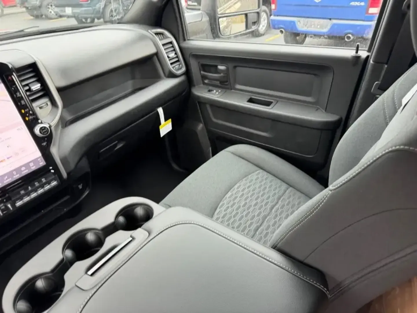 2026 /Diesel Gray/Black Cloth Ram 2500 Tradesman (3C6UR5CJXTG) with an 6.4L V8 HEMI HD engine, 6A transmission, located at 970 Woodlawn Dr., Farmington, MO, 63640, (573) 431-7800, 37.825642, -90.468674 - Built for big weekends, heavy-duty workdays, and everything in between, this **2026 Ram 2500 Tradesman Crew Cab SWB 4WD** is the kind of truck that fits real life in Southeast Missouri-whether you're hauling a trailer to the lake, tackling a jobsite off Highway 67, or loading up the family for a roa - Photo#16