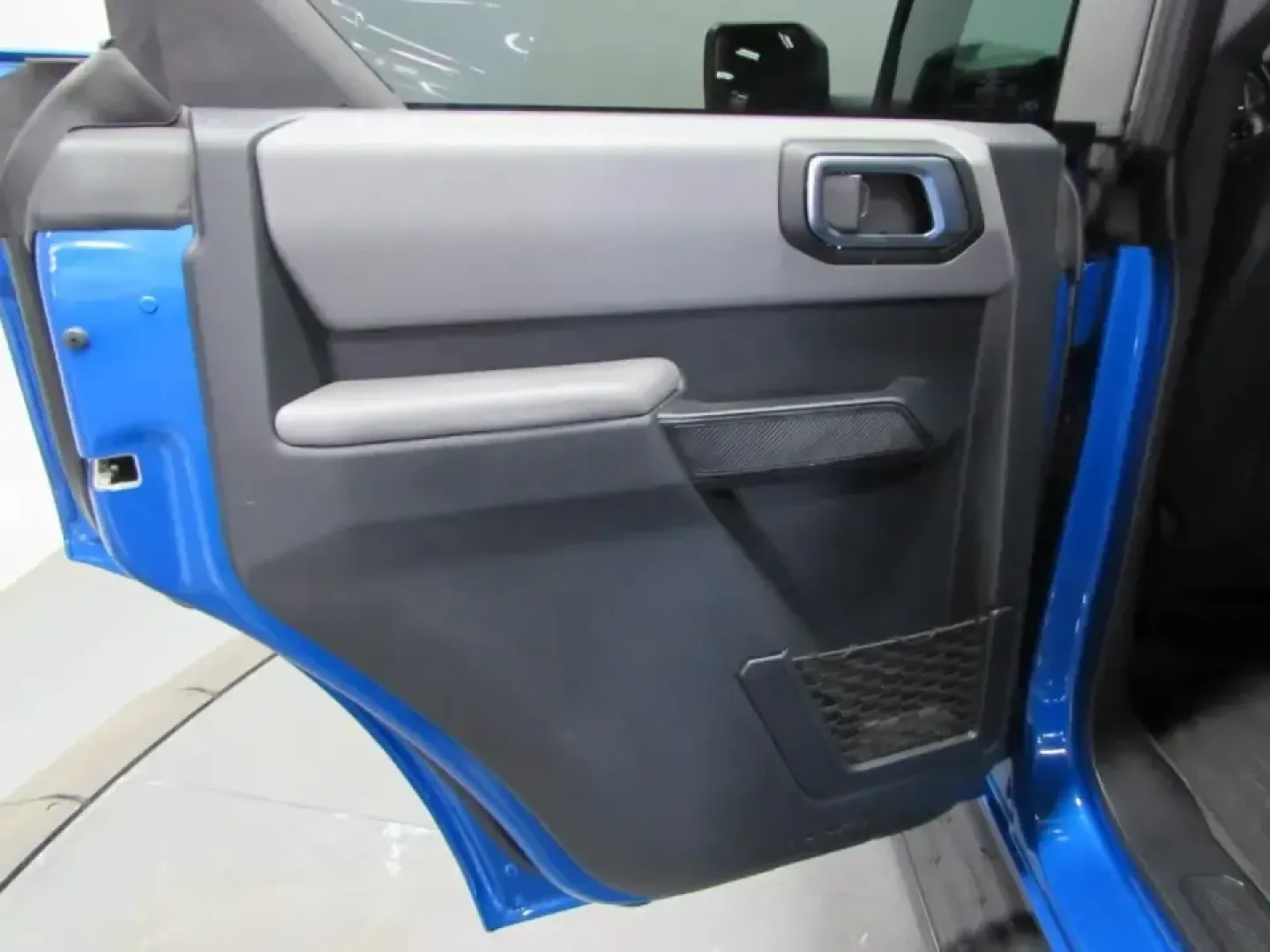 2023 /Dark Gray W/Black Onyx Ford Bronco Big Bend (1FMEE5BP5PL) with an 2.7L V6 DOHC 24V engine, 7M transmission, located at 12836 Highway 21, De Soto, MO, 63020, (636) 337-7777, 38.151867, -90.575615 - Weekend trails, lake days, and road trips down Hwy 21 feel better when your SUV is built to handle the plan-and the unexpected. This **2023 Ford Bronco Base 4-Door** in bold **Blue** is the kind of adventure-ready rig that fits real life in and around **De Soto, Missouri**: confident in bad weather, - Photo#13