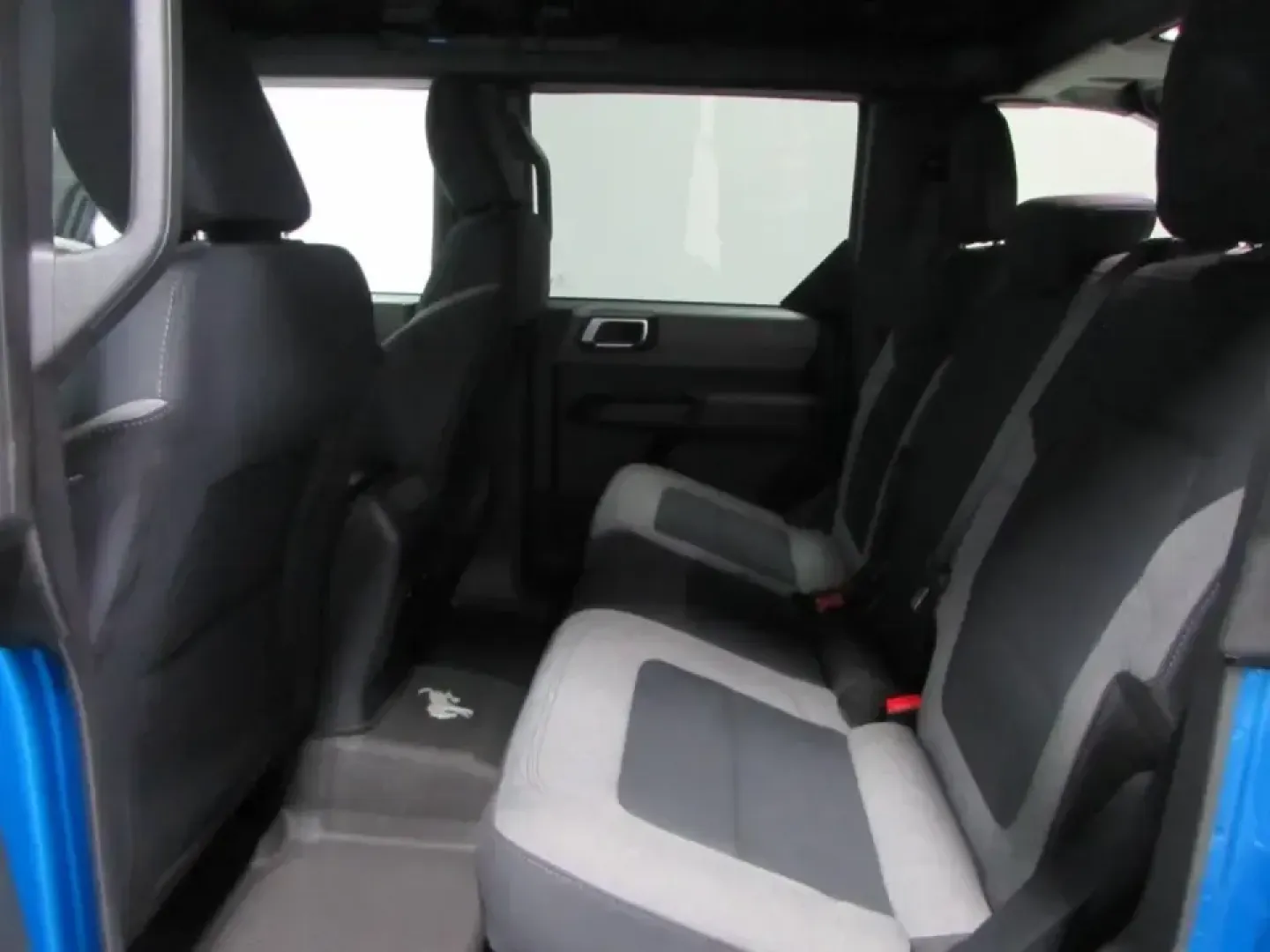 2023 /Dark Gray W/Black Onyx Ford Bronco Big Bend (1FMEE5BP5PL) with an 2.7L V6 DOHC 24V engine, 7M transmission, located at 12836 Highway 21, De Soto, MO, 63020, (636) 337-7777, 38.151867, -90.575615 - Weekend trails, lake days, and road trips down Hwy 21 feel better when your SUV is built to handle the plan-and the unexpected. This **2023 Ford Bronco Base 4-Door** in bold **Blue** is the kind of adventure-ready rig that fits real life in and around **De Soto, Missouri**: confident in bad weather, - Photo#14