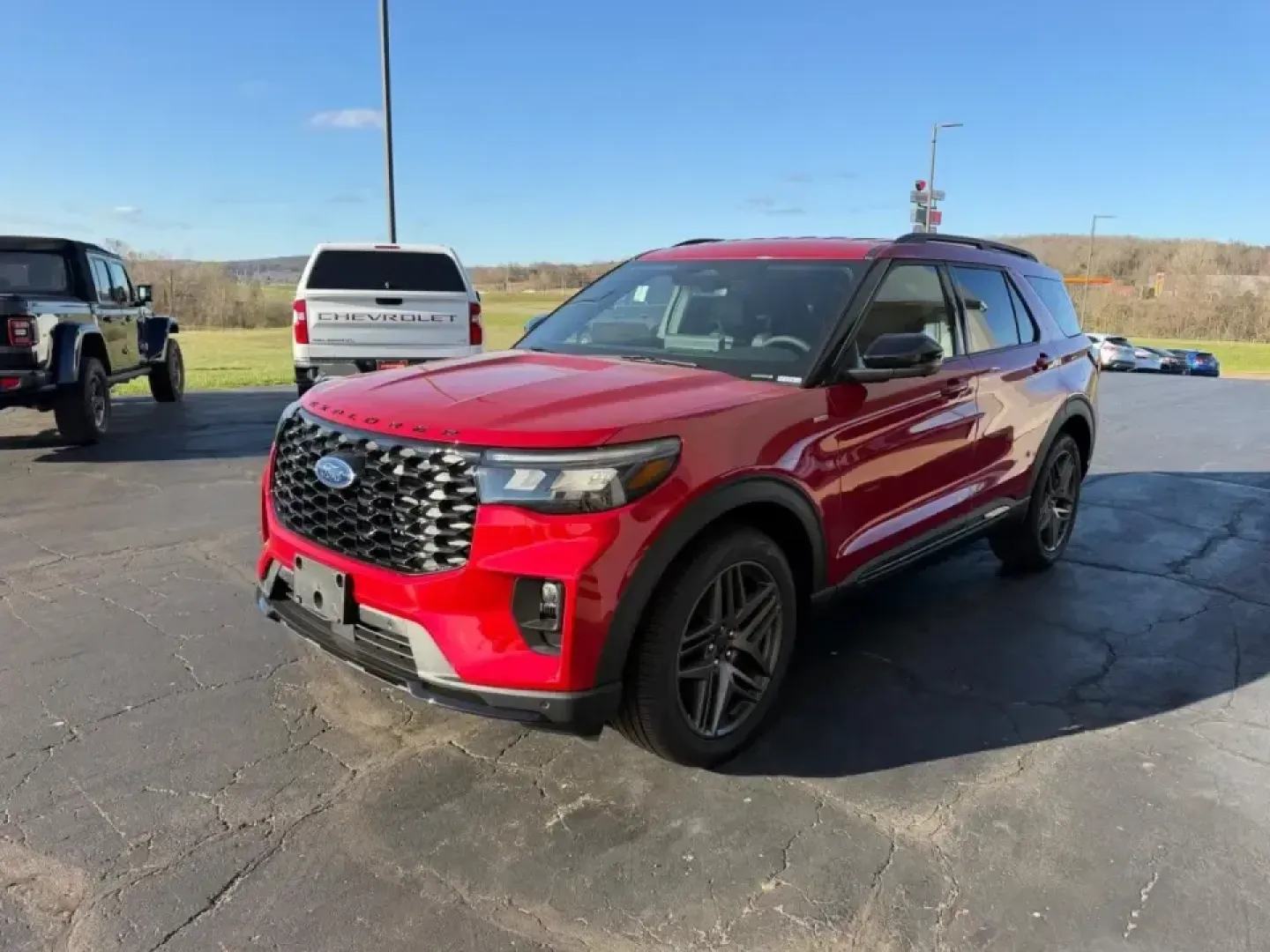 2026 /Onyx Cloth Ford Explorer ST-Line (1FMUK8KH5TG) with an 2.3L EcoBoost I-4 engine, Automatic transmission, located at 141 Commercial Dr, Fredericktown, MO, 63645, (573) 783-6432, 37.570087, -90.320648 - Adventure-ready for weekends at Mark Twain National Forest, confident in winter weather on MO-72, and comfortable for everyday errands across Fredericktown-this nearly new 2026 Ford Explorer ST-Line is the kind of SUV that fits real life. With just 91 miles, it delivers the fresh feel of a new ride - Photo#7