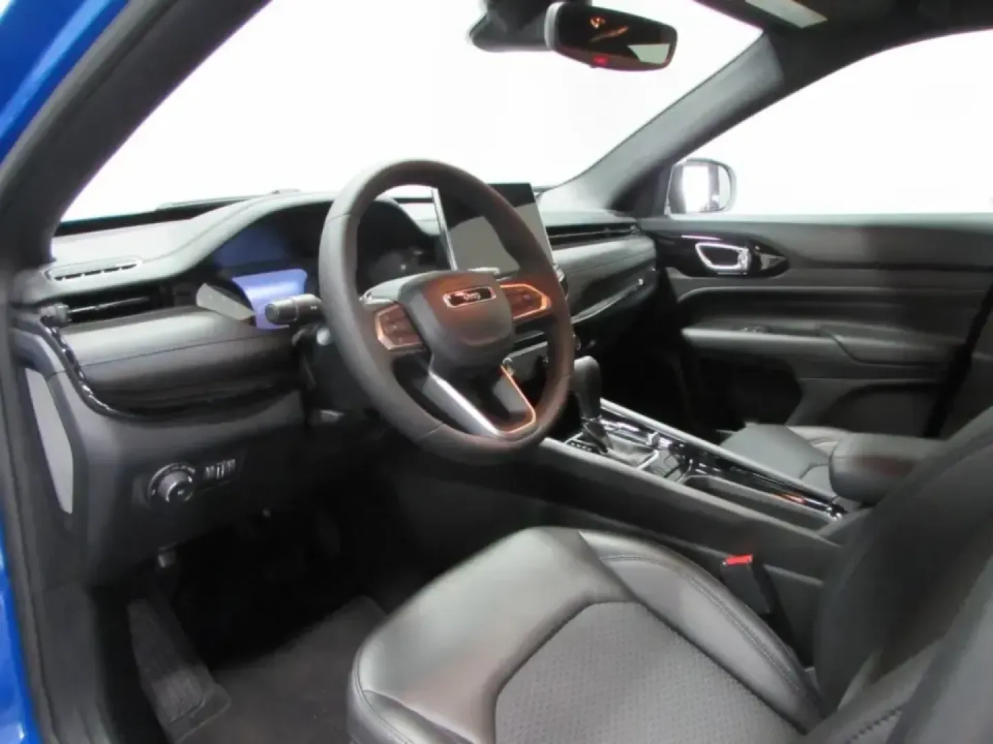 2026 /Black Jeep Compass Latitude (3C4NJDBN3TT) with an 2.0L L4 DOHC 16V TURBO engine, located at 12830 Highway 21, De Soto, MO, 63020, (636) 337-7777, 38.153099, -90.573624 - Picture a weekend that starts with a smooth commute through Jefferson County and ends with a scenic drive down Highway 21 toward the trails, wineries, and small-town stops that make De Soto, Missouri such a great home base. If you want one SUV that can handle daily errands, school drop-offs, and spu - Photo#12
