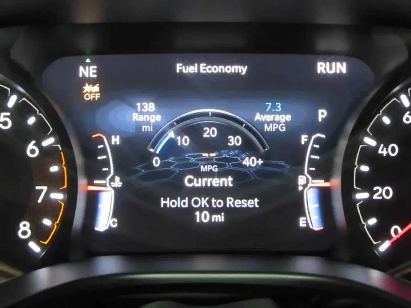 2026 /Black Jeep Compass Latitude (3C4NJDBN3TT) with an 2.0L L4 DOHC 16V TURBO engine, located at 12830 Highway 21, De Soto, MO, 63020, (636) 337-7777, 38.153099, -90.573624 - Picture a weekend that starts with a smooth commute through Jefferson County and ends with a scenic drive down Highway 21 toward the trails, wineries, and small-town stops that make De Soto, Missouri such a great home base. If you want one SUV that can handle daily errands, school drop-offs, and spu - Photo#25