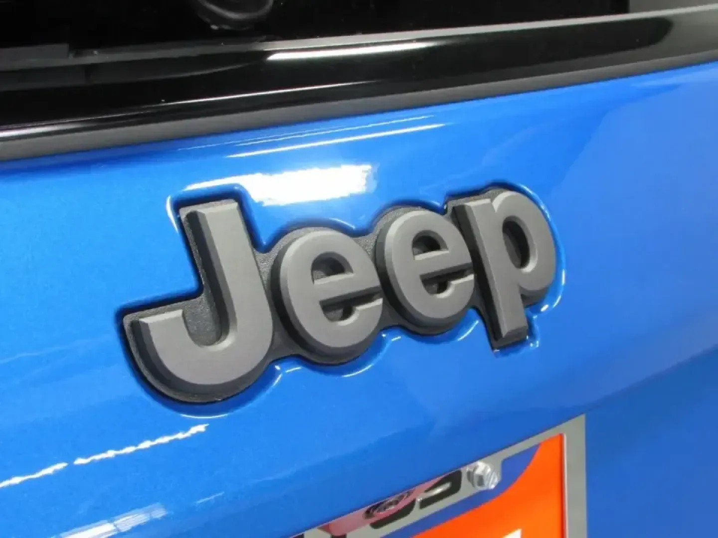 2026 /Black Jeep Compass Latitude (3C4NJDBN3TT) with an 2.0L L4 DOHC 16V TURBO engine, located at 12830 Highway 21, De Soto, MO, 63020, (636) 337-7777, 38.153099, -90.573624 - Picture a weekend that starts with a smooth commute through Jefferson County and ends with a scenic drive down Highway 21 toward the trails, wineries, and small-town stops that make De Soto, Missouri such a great home base. If you want one SUV that can handle daily errands, school drop-offs, and spu - Photo#32