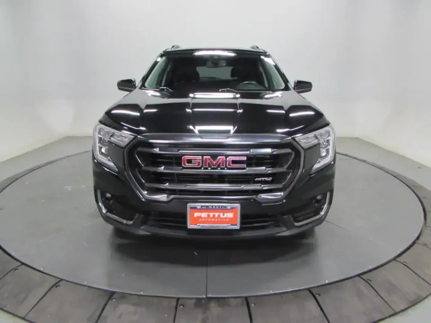 2022 /Black GMC Terrain AT4 (3GKALYEV5NL) with an 1.4L L4 DOHC 16V TURBO engine, Automatic transmission, located at 12836 Highway 21, De Soto, MO, 63020, (636) 337-7777, 38.151867, -90.575615 - Weekend getaways to Washington State Park, snowy school-drop mornings, and long commutes up Missouri Hwy 21 all feel easier when your SUV is ready for whatever the day brings. This **2022 GMC Terrain AT4** is built for drivers who want confident traction, smart safety tech, and everyday comfort-with - Photo#1