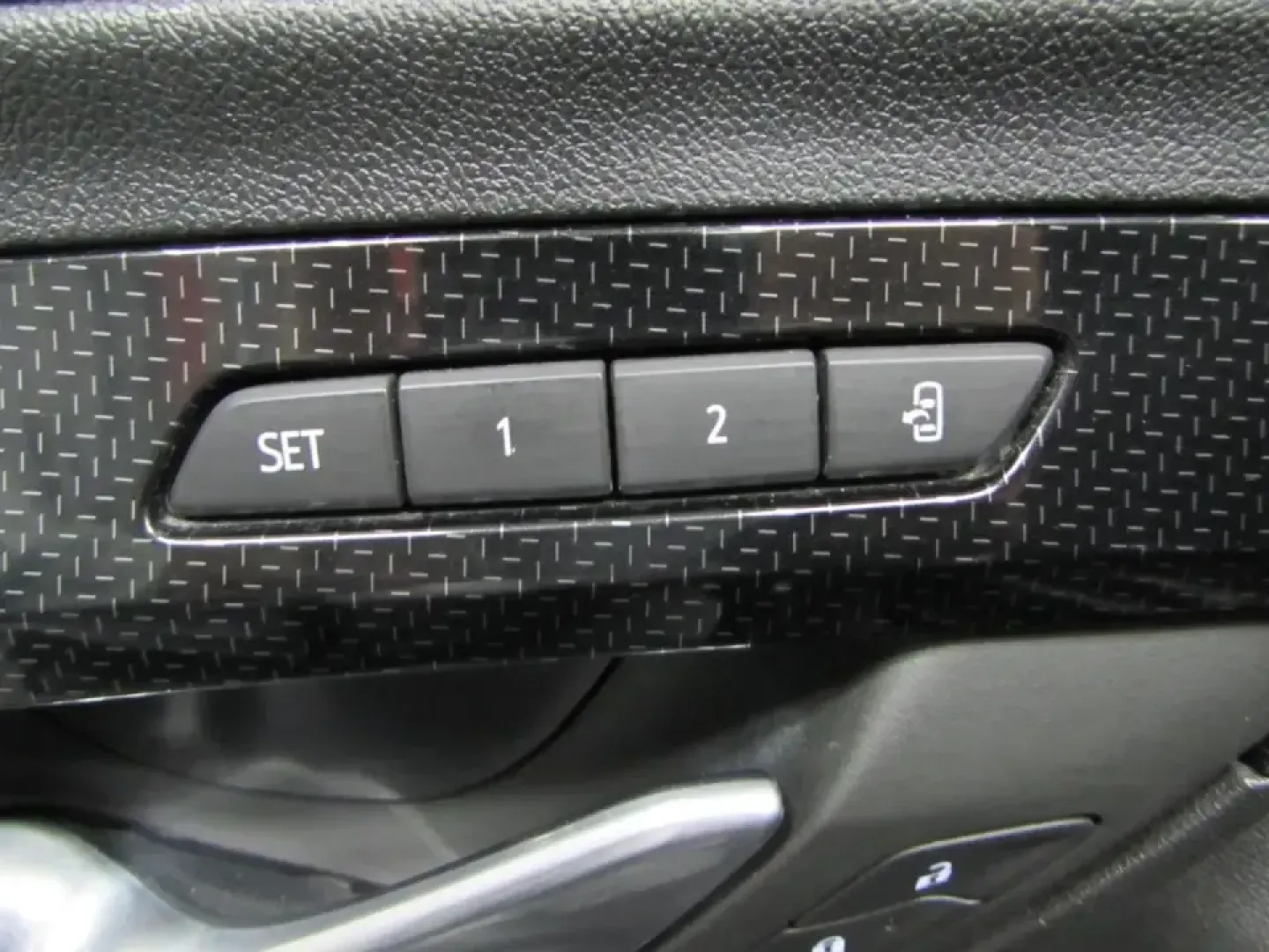 2022 /Black GMC Terrain AT4 (3GKALYEV5NL) with an 1.4L L4 DOHC 16V TURBO engine, Automatic transmission, located at 12836 Highway 21, De Soto, MO, 63020, (636) 337-7777, 38.151867, -90.575615 - Weekend getaways to Washington State Park, snowy school-drop mornings, and long commutes up Missouri Hwy 21 all feel easier when your SUV is ready for whatever the day brings. This **2022 GMC Terrain AT4** is built for drivers who want confident traction, smart safety tech, and everyday comfort-with - Photo#20