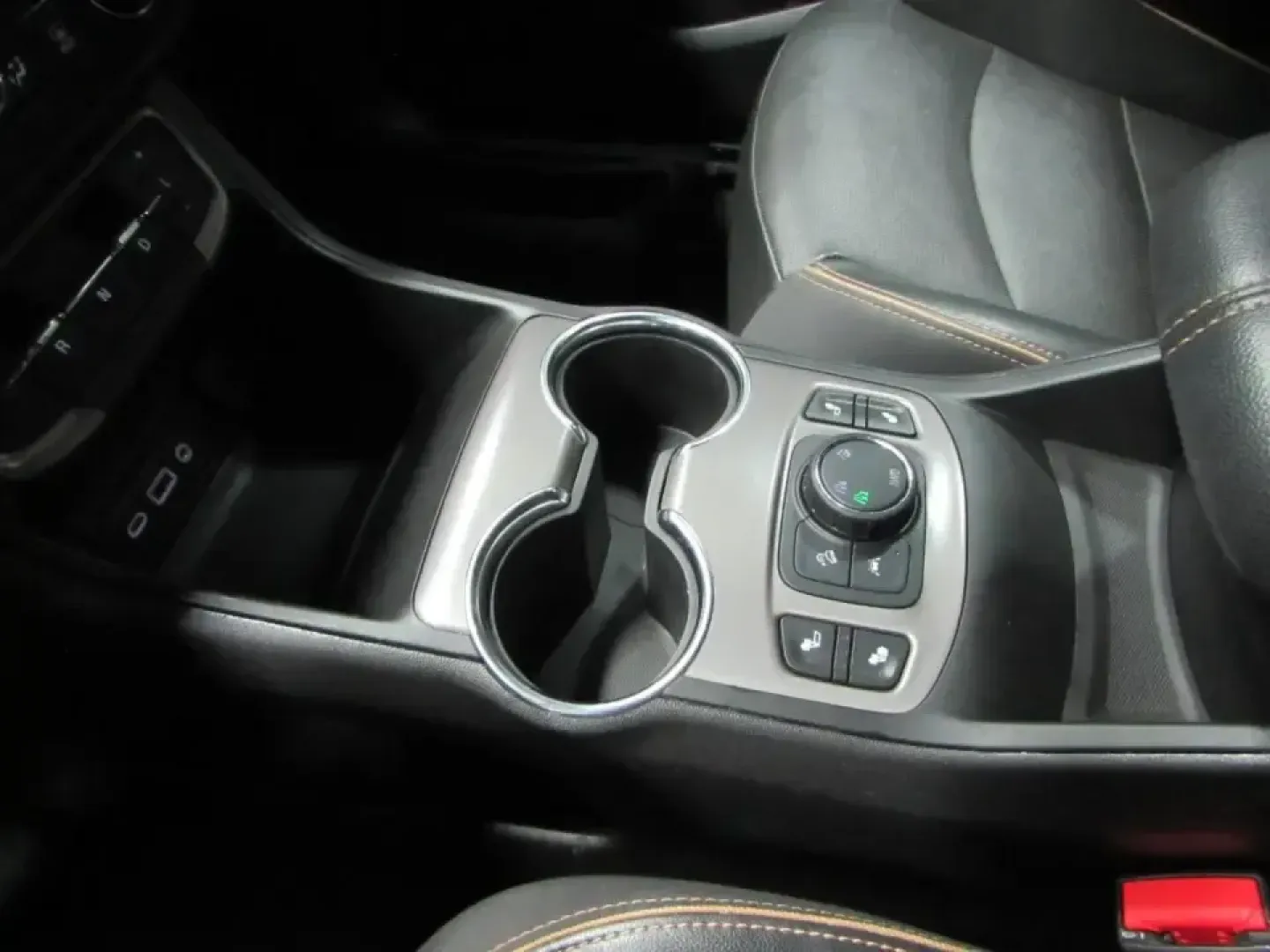 2022 /Black GMC Terrain AT4 (3GKALYEV5NL) with an 1.4L L4 DOHC 16V TURBO engine, Automatic transmission, located at 12836 Highway 21, De Soto, MO, 63020, (636) 337-7777, 38.151867, -90.575615 - Weekend getaways to Washington State Park, snowy school-drop mornings, and long commutes up Missouri Hwy 21 all feel easier when your SUV is ready for whatever the day brings. This **2022 GMC Terrain AT4** is built for drivers who want confident traction, smart safety tech, and everyday comfort-with - Photo#31