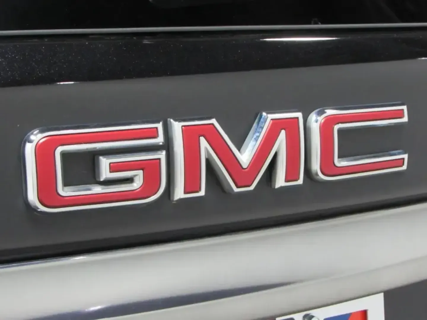 2022 /Black GMC Terrain AT4 (3GKALYEV5NL) with an 1.4L L4 DOHC 16V TURBO engine, Automatic transmission, located at 12836 Highway 21, De Soto, MO, 63020, (636) 337-7777, 38.151867, -90.575615 - Weekend getaways to Washington State Park, snowy school-drop mornings, and long commutes up Missouri Hwy 21 all feel easier when your SUV is ready for whatever the day brings. This **2022 GMC Terrain AT4** is built for drivers who want confident traction, smart safety tech, and everyday comfort-with - Photo#34
