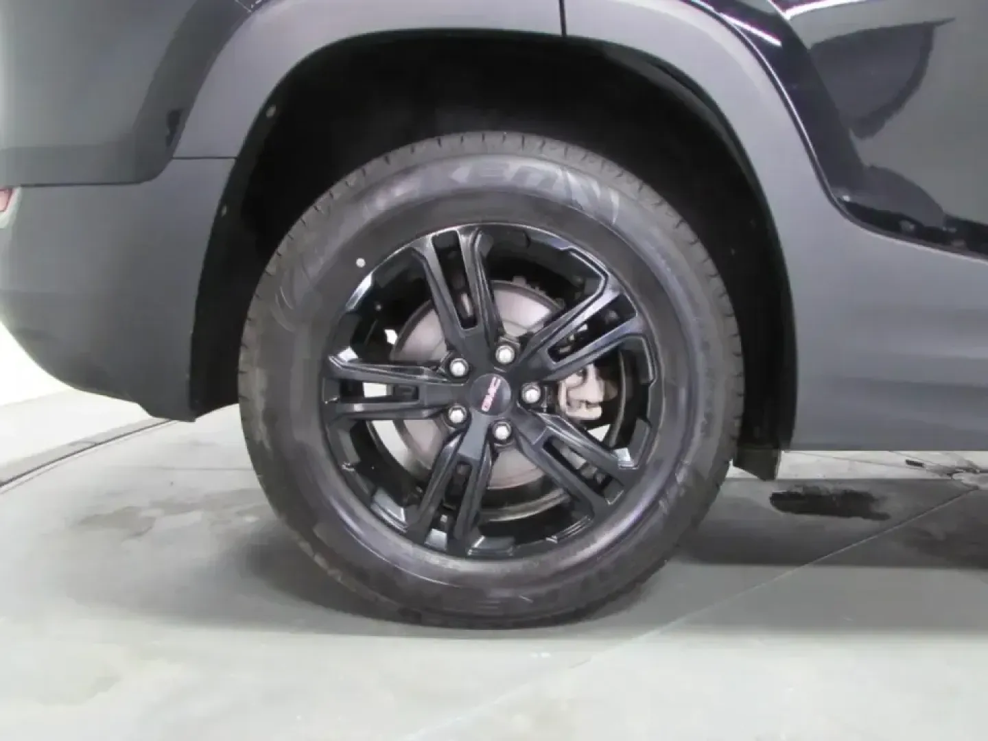 2022 /Black GMC Terrain AT4 (3GKALYEV5NL) with an 1.4L L4 DOHC 16V TURBO engine, Automatic transmission, located at 12836 Highway 21, De Soto, MO, 63020, (636) 337-7777, 38.151867, -90.575615 - Weekend getaways to Washington State Park, snowy school-drop mornings, and long commutes up Missouri Hwy 21 all feel easier when your SUV is ready for whatever the day brings. This **2022 GMC Terrain AT4** is built for drivers who want confident traction, smart safety tech, and everyday comfort-with - Photo#8