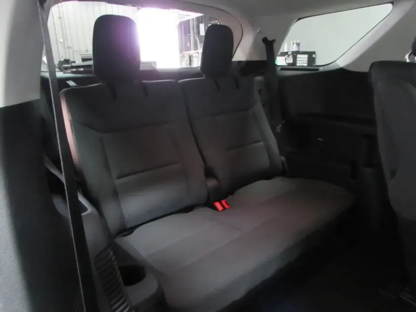 2026 /Gray Ford Explorer Active (1FMUK8DH1TG) with an 2.3L EcoBoost I-4 engine, Automatic transmission, located at 12836 Highway 21, De Soto, MO, 63020, (636) 337-7777, 38.151867, -90.575615 - Whether you're hauling the family to weekend sports, commuting down MO-21 toward St. Louis County, or loading up for a road trip to the Ozarks, the 2026 Ford Explorer Active is built for real life-roomy, confident, and ready for whatever your calendar throws at you. Finished in sleek Carb Gray and s - Photo#20