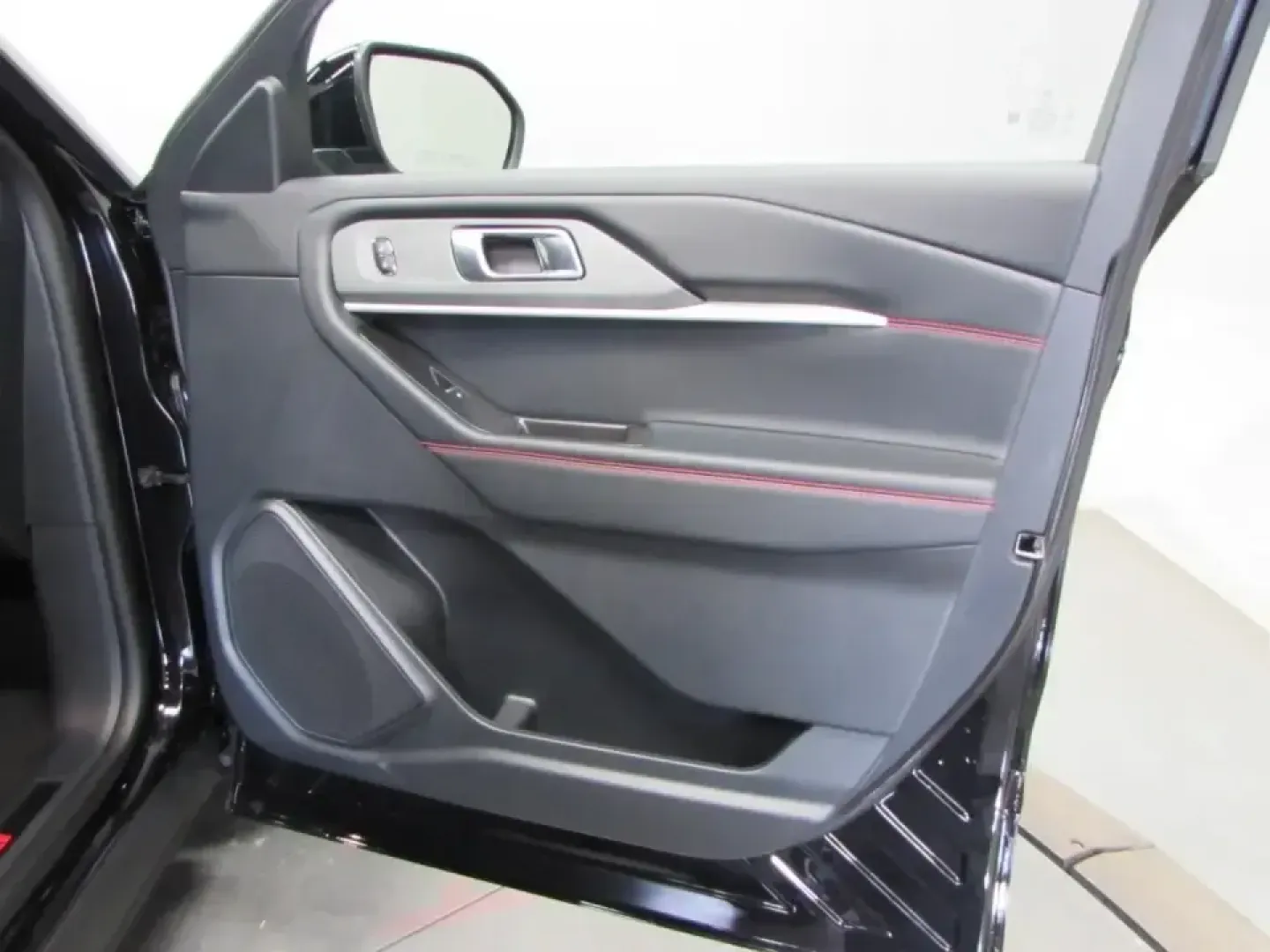 2026 Ford Explorer ST (1FMWK8GC5TG) with an 3.0L EcoBoost V6 engine, Automatic transmission, located at 12836 Highway 21, De Soto, MO, 63020, (636) 337-7777, 38.151867, -90.575615 - Whether you're hauling the whole crew to weekend games, commuting from De Soto into the St. Louis corridor, or loading up for a road trip down I55, the 2026 Ford Explorer ST is built for real-life Missouri miles. This SUV blends family-ready space with performance attitude, making it a smart pick fo - Photo#16