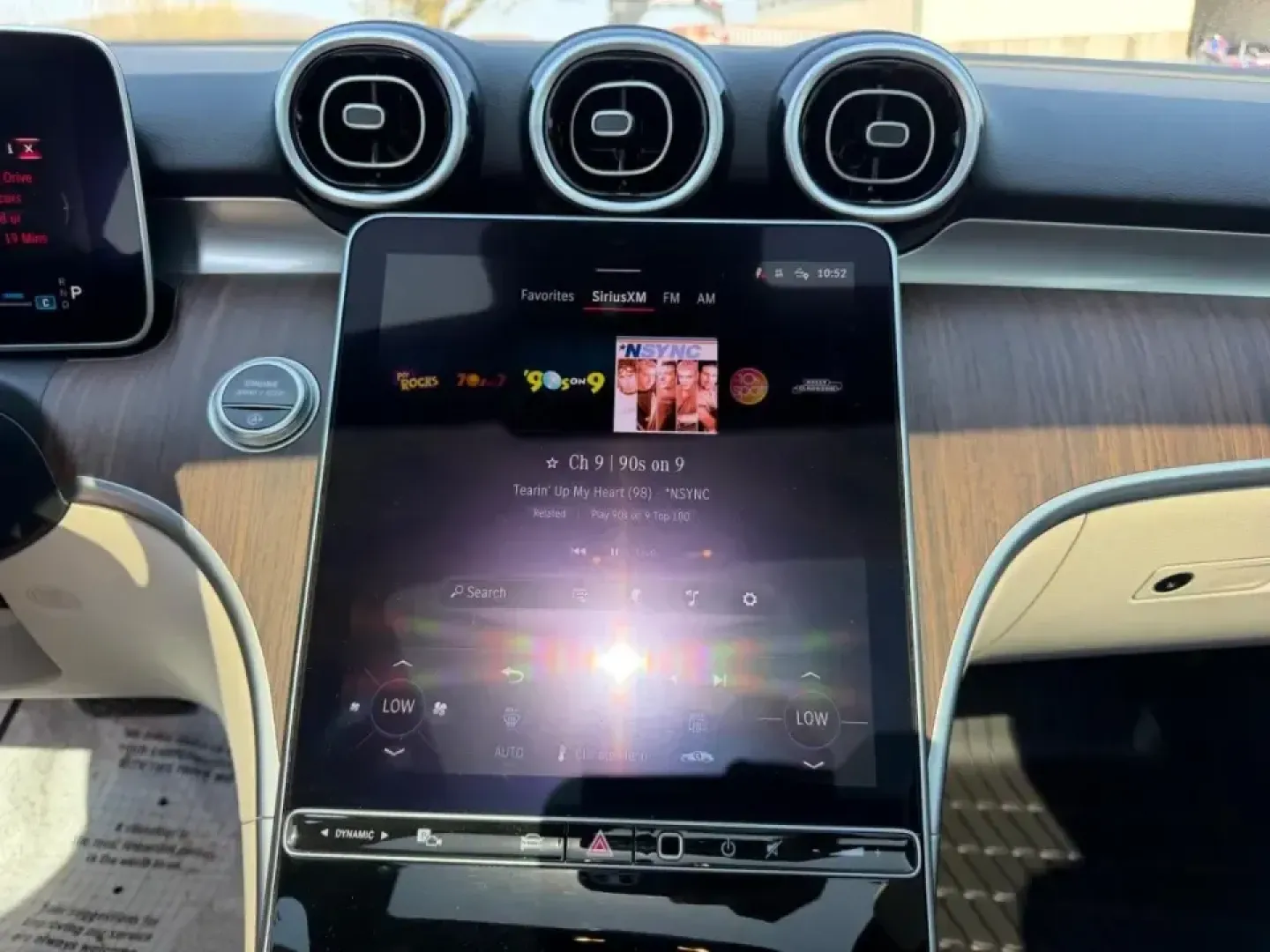 2025 /AMG Neva Grey Leather Mercedes-Benz C-Class C 300 4MATIC (W1KAF4HB4SR) with an 2.0L Turbo I4 engine, Automatic transmission, located at 970 Woodlawn Dr., Farmington, MO, 63640, (573) 431-7800, 37.825642, -90.468674 - Make every day feel like an upgrade-whether you're gliding to work on US-67, meeting friends near Downtown Farmington, or planning a comfortable weekend escape toward St. Joe State Park. This 2025 Mercedes-Benz C-Class C 300 4MATIC sedan blends luxury, confidence, and real-world practicality, making - Photo#16