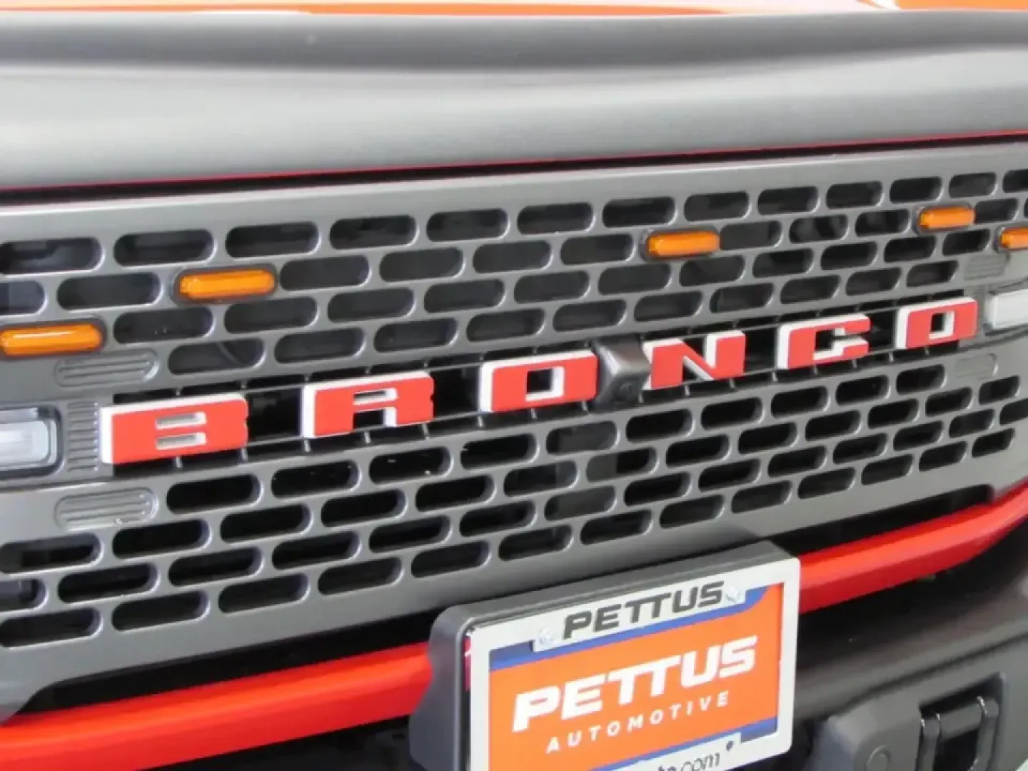 2022 /Black Onyx Ford Bronco Badlands (1FMEE5DP0NL) with an 2.7L V6 DOHC 24V engine, 7M transmission, located at 12836 Highway 21, De Soto, MO, 63020, (636) 337-7777, 38.151867, -90.575615 - Whether your weekends revolve around exploring Missouri backroads, loading up for a campsite at Washington State Park, or simply wanting a confident daily driver for the commute down MO-21, this **2022 Ford Bronco Badlands** is built for the lifestyle. With its bold **RED** exterior, rugged SUV stan - Photo#31