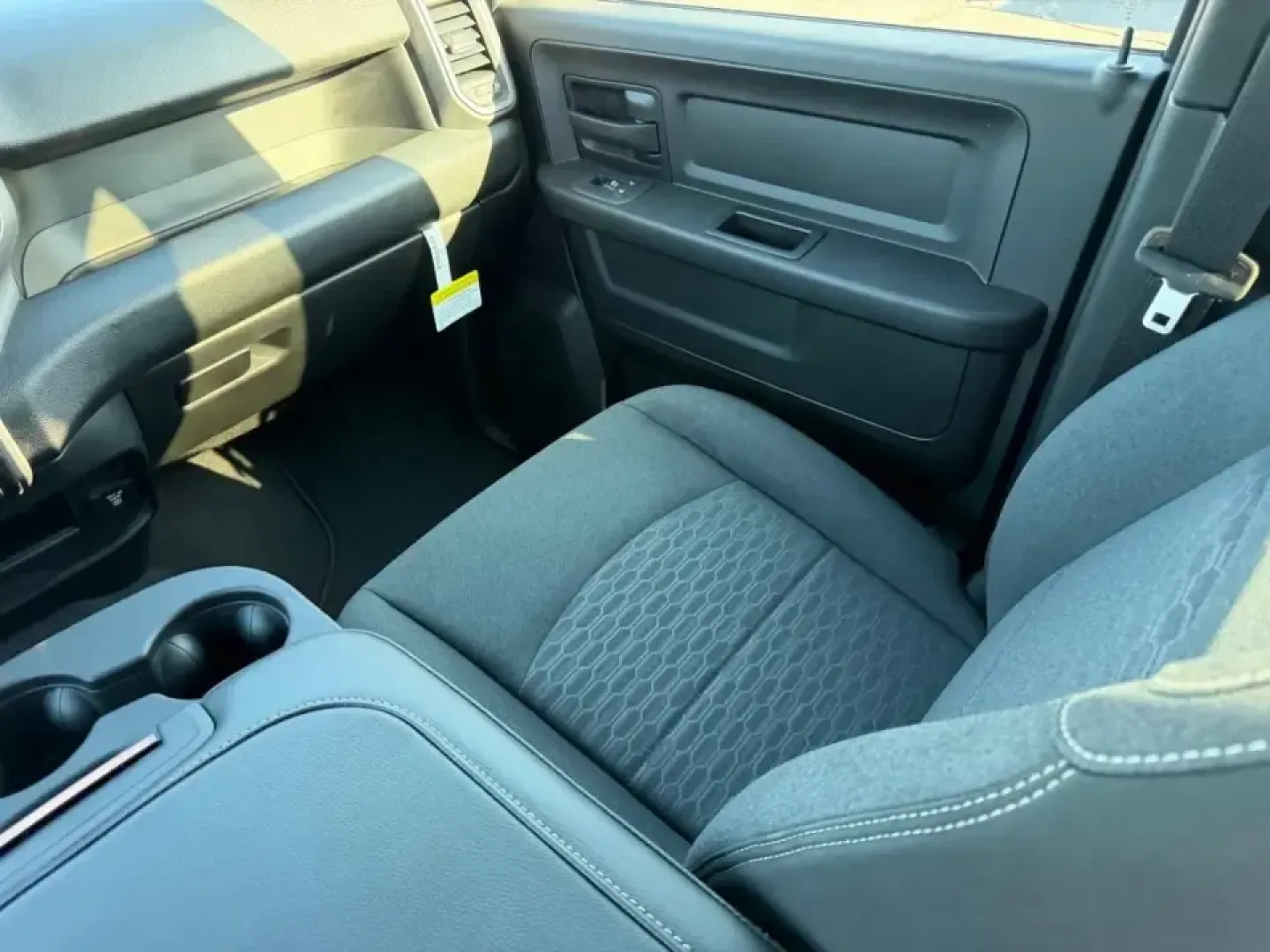 2026 /Diesel Gray/Black Cloth Ram 3500 Tradesman (3C63RRGL6TG) with an Straight 6 Turbocharged Diesel engine, 6A transmission, located at 970 Woodlawn Dr., Farmington, MO, 63640, (573) 431-7800, 37.825642, -90.468674 - Built for the kind of days that don't stop at the city limits, this 2026 Ram 3500 Tradesman is the truck you choose when weekend projects turn into full-on builds, when camping gear becomes a lifestyle, and when Missouri backroads demand real capability. Whether you're hauling materials to a job sit - Photo#15