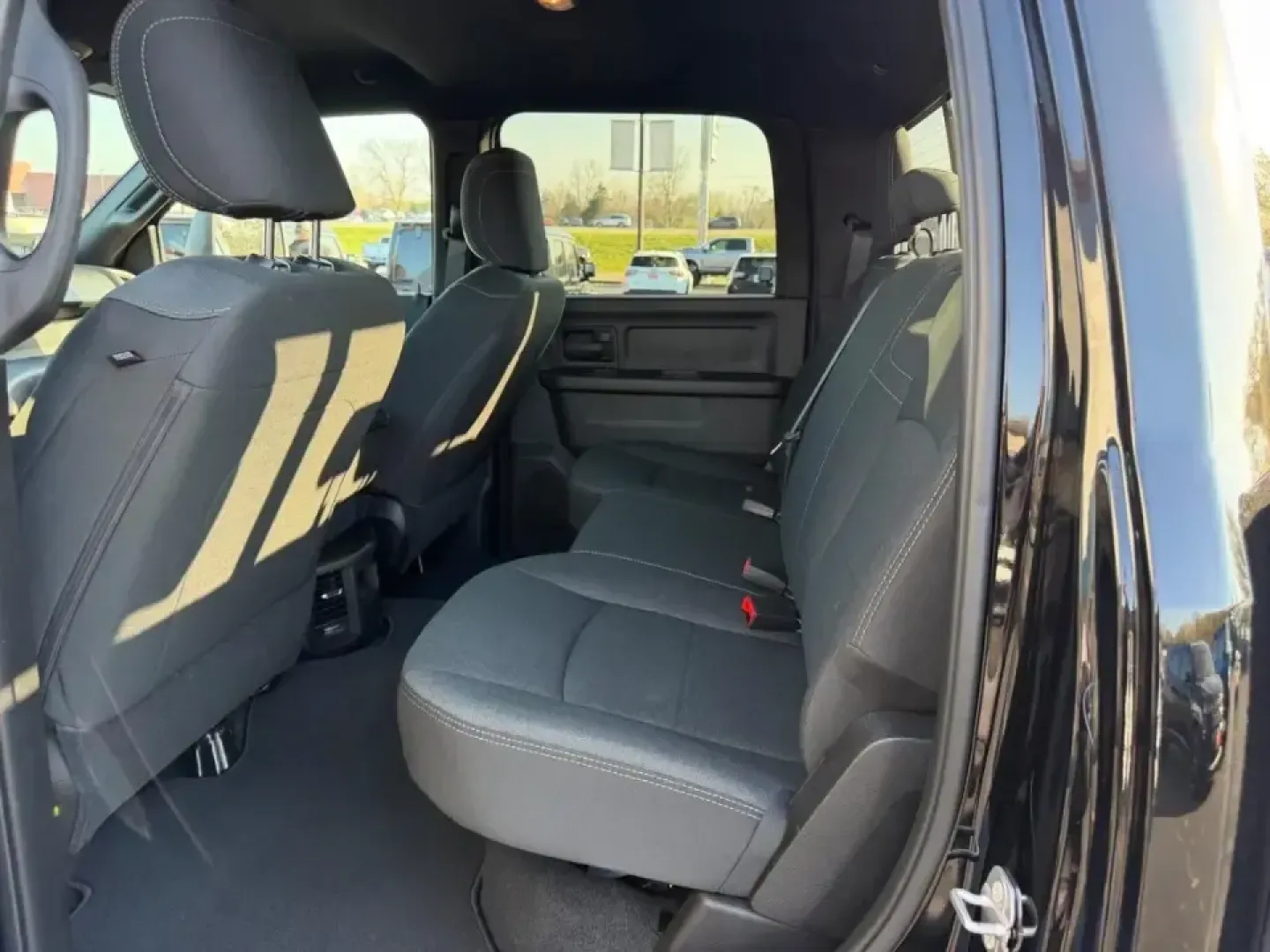 2026 /Diesel Gray/Black Cloth Ram 3500 Tradesman (3C63RRGL6TG) with an Straight 6 Turbocharged Diesel engine, 6A transmission, located at 970 Woodlawn Dr., Farmington, MO, 63640, (573) 431-7800, 37.825642, -90.468674 - Built for the kind of days that don't stop at the city limits, this 2026 Ram 3500 Tradesman is the truck you choose when weekend projects turn into full-on builds, when camping gear becomes a lifestyle, and when Missouri backroads demand real capability. Whether you're hauling materials to a job sit - Photo#8