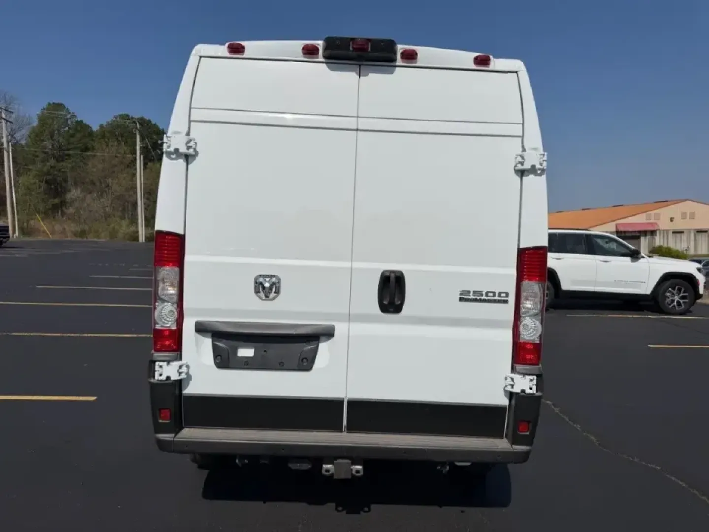 2026 /Black Cloth Ram ProMaster 2500 High Roof (3C6LRVDG4TE) with an 3.6L V6 24V VVT engine, 6A transmission, located at 970 Woodlawn Dr., Farmington, MO, 63640, (573) 431-7800, 37.825642, -90.468674 - Work hard during the week and still have energy for the weekend-this **2026 Ram ProMaster Cargo Van 2500 High Roof 159-in. WB** is built for real life in Farmington, whether you're a contractor stocking up at the job site, a small business owner running deliveries, or a road-trip planner who needs s - Photo#3
