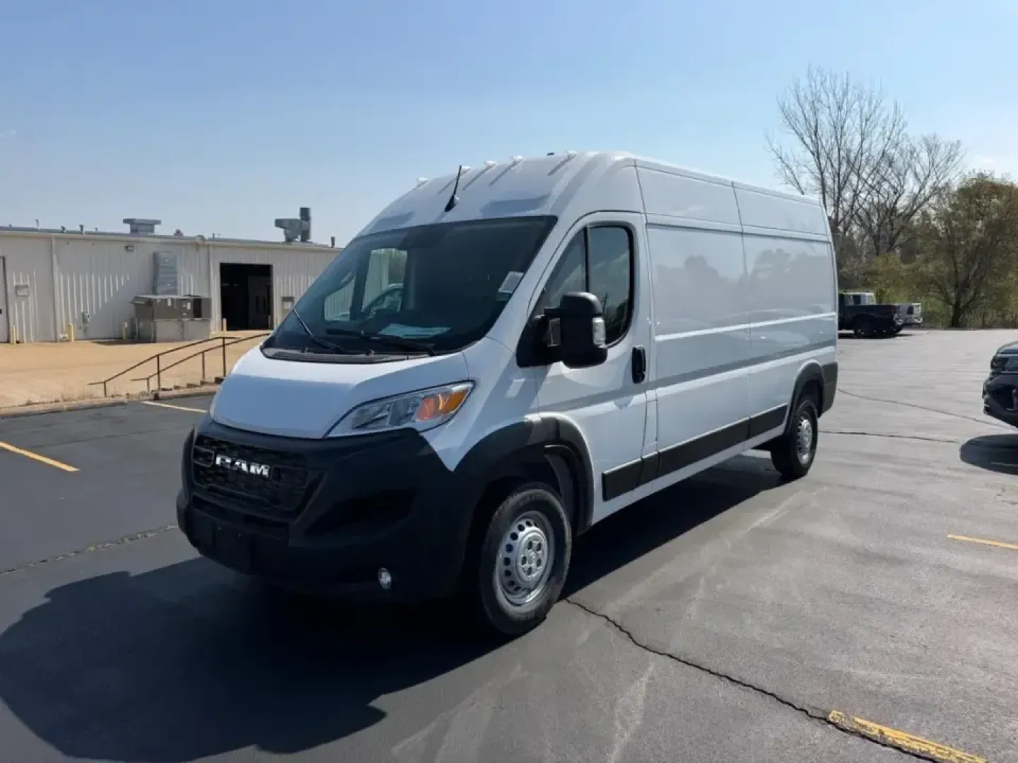 2026 /Black Cloth Ram ProMaster 2500 High Roof (3C6LRVDG4TE) with an 3.6L V6 24V VVT engine, 6A transmission, located at 970 Woodlawn Dr., Farmington, MO, 63640, (573) 431-7800, 37.825642, -90.468674 - Work hard during the week and still have energy for the weekend-this **2026 Ram ProMaster Cargo Van 2500 High Roof 159-in. WB** is built for real life in Farmington, whether you're a contractor stocking up at the job site, a small business owner running deliveries, or a road-trip planner who needs s - Photo#6