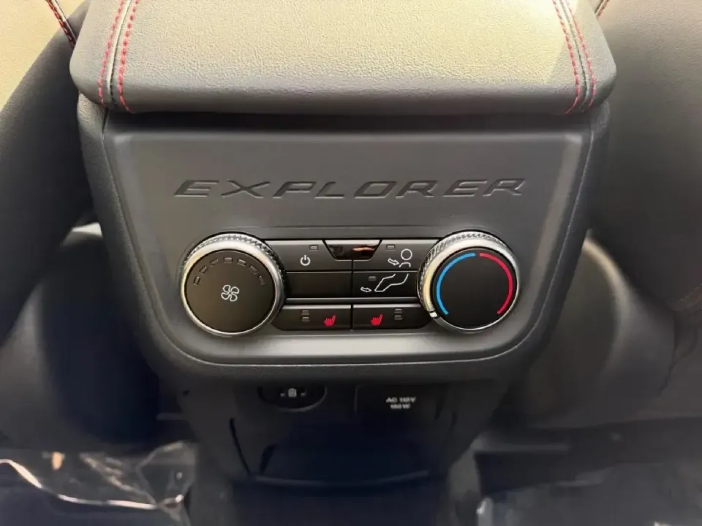 2026 /Onyx Cloth Ford Explorer ST-Line (1FMUK8KH7TG) with an 2.3L EcoBoost I-4 engine, Automatic transmission, located at 141 Commercial Dr, Fredericktown, MO, 63645, (573) 783-6432, 37.570087, -90.320648 - When your weekends bounce between school drop-offs, quick runs down Highway 67, and spontaneous getaways to St. Francois State Park, you need an SUV that feels refined on the commute yet confident when the road turns unpredictable. This 2026 Ford Explorer ST-Line in sleek Gray delivers that do-it-al - Photo#12
