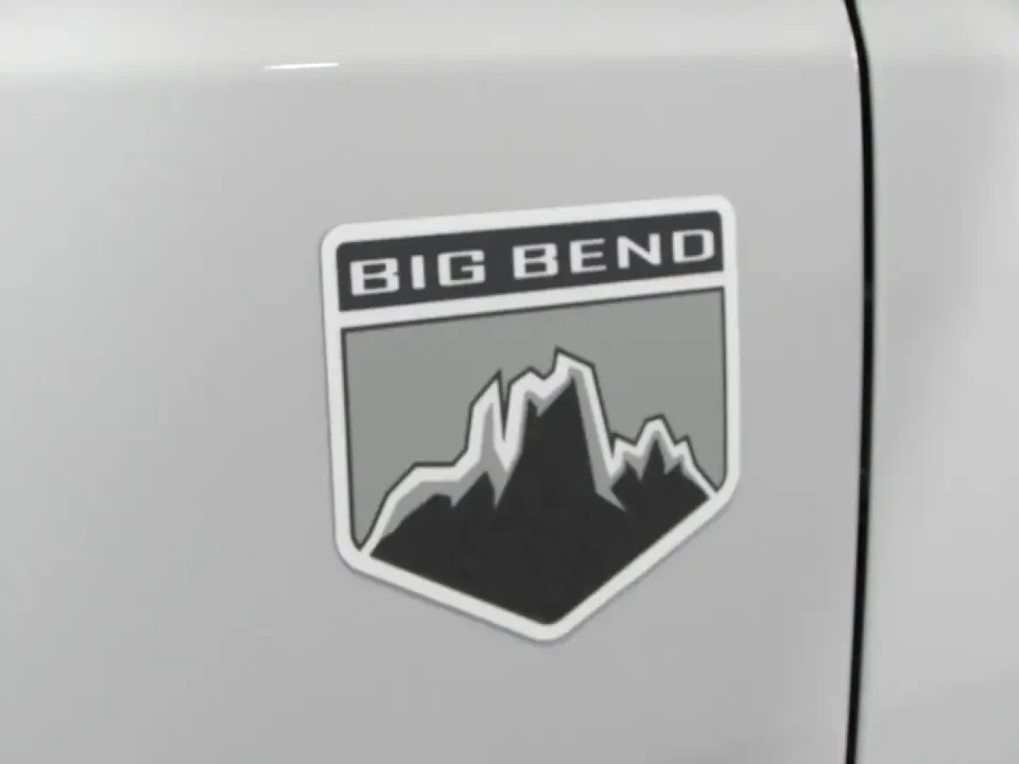 2026 /Dark Gray W/Black Onyx Ford Bronco Big Bend (1FMDE7BH8TL) with an 2.3L EcoBoost I-4 engine, 7M transmission, located at 12836 Highway 21, De Soto, MO, 63020, (636) 337-7777, 38.151867, -90.575615 - If your weekends revolve around muddy trailheads, river float trips, and spontaneous backroad detours-or you simply want a confident daily driver for Missouri weather-this 2026 Ford Bronco Big Bend is built for the lifestyle. With only 5 miles on the odometer, it delivers that fresh, like-new experi - Photo#29