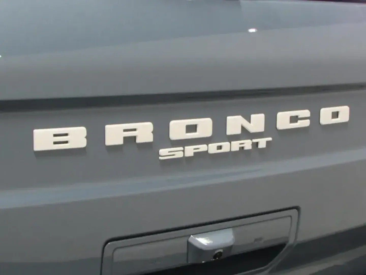 2026 /Ebony/Roast Ford Bronco Sport Outer Banks (3FMCR9CN4TR) with an 1.5L EcoBoost engine, Automatic transmission, located at 12836 Highway 21, De Soto, MO, 63020, (636) 337-7777, 38.151867, -90.575615 - Picture your next weekend: coffee in hand, gear packed, and a scenic drive out of De Soto toward the trails and backroads around the Ozarks-without sacrificing comfort for the Monday commute. The 2026 Ford Bronco Sport Outer Banks is built for drivers who want one SUV that can do it all: errands, ro - Photo#32