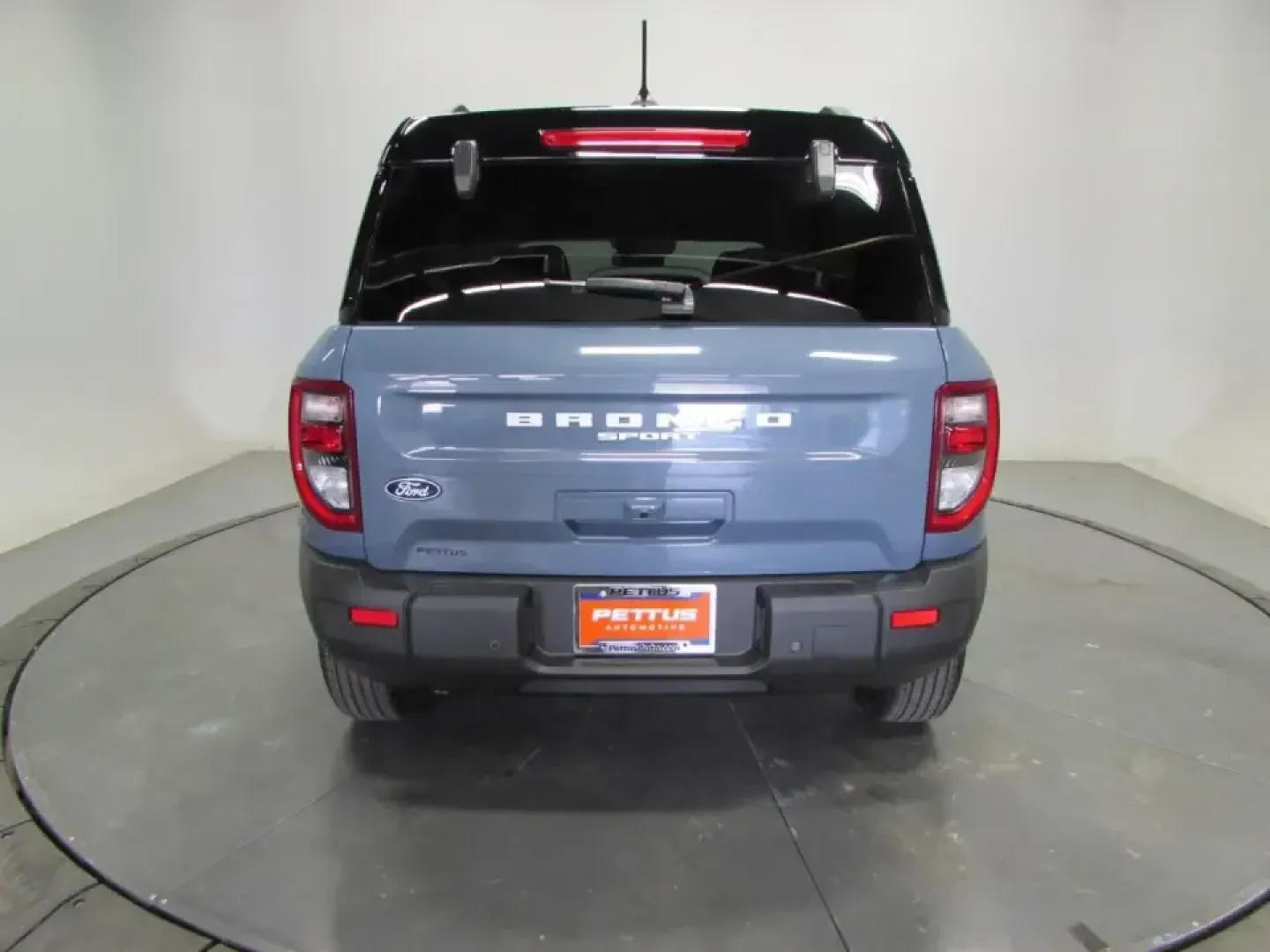 2026 /Ebony/Roast Ford Bronco Sport Outer Banks (3FMCR9CN4TR) with an 1.5L EcoBoost engine, Automatic transmission, located at 12836 Highway 21, De Soto, MO, 63020, (636) 337-7777, 38.151867, -90.575615 - Picture your next weekend: coffee in hand, gear packed, and a scenic drive out of De Soto toward the trails and backroads around the Ozarks-without sacrificing comfort for the Monday commute. The 2026 Ford Bronco Sport Outer Banks is built for drivers who want one SUV that can do it all: errands, ro - Photo#5