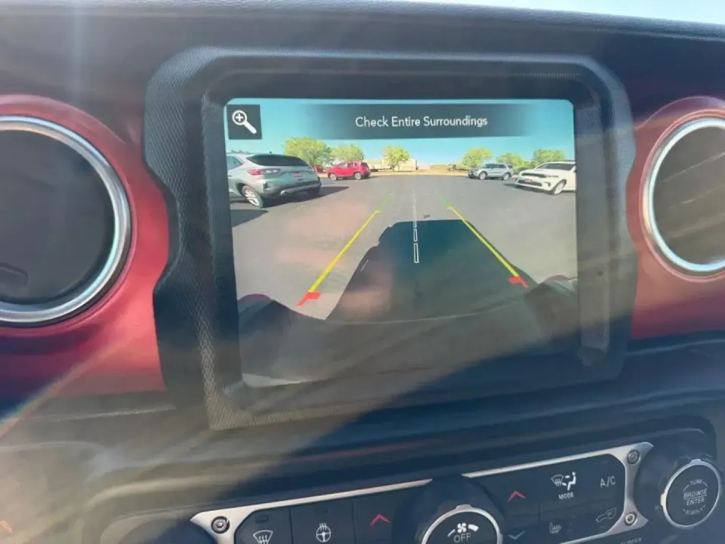 2021 /Black Cloth Jeep Gladiator Rubicon (1C6JJTBG2ML) with an 3.6L V6 24V VVT UPG I engine, Automatic transmission, located at 970 Woodlawn Dr., Farmington, MO, 63640, (573) 431-7800, 37.825642, -90.468674 - Whether your weekends revolve around scouting new trails in the Mark Twain National Forest, towing toys to a lake day, or simply wanting a truck that can handle Farmington's changing seasons with confidence, this **2021 Jeep Gladiator Rubicon 4x4** is built for the lifestyle. With its unmistakable J - Photo#21