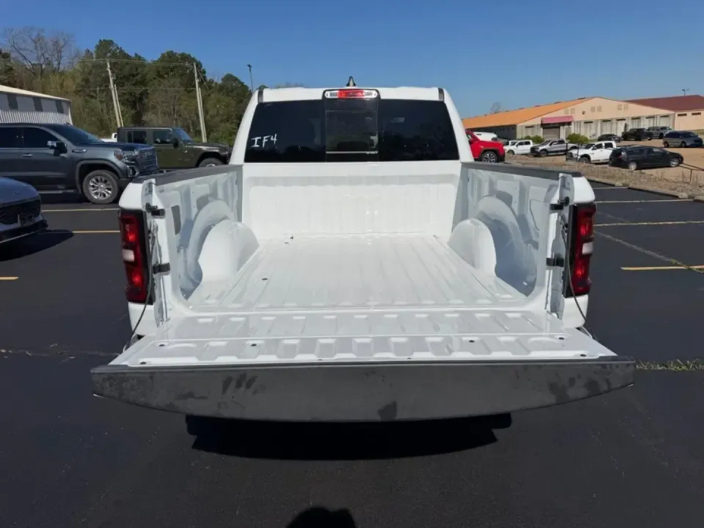 2026 /Diesel Gray/Black Cloth Ram 1500 Express (3C6RRFGG4T4) with an 3.6L V6 24V VVT eTorque UPG I engine, 8A transmission, located at 970 Woodlawn Dr., Farmington, MO, 63640, (573) 431-7800, 37.825642, -90.468674 - Whether you're hauling weekend gear to St. Joe State Park, towing a trailer out toward the Mark Twain National Forest, or simply looking for a confident daily driver that feels at home on Highway 67 and the backroads around St. Francois County, this 2026 Ram 1500 Express 4x4 is built for real-life M - Photo#4