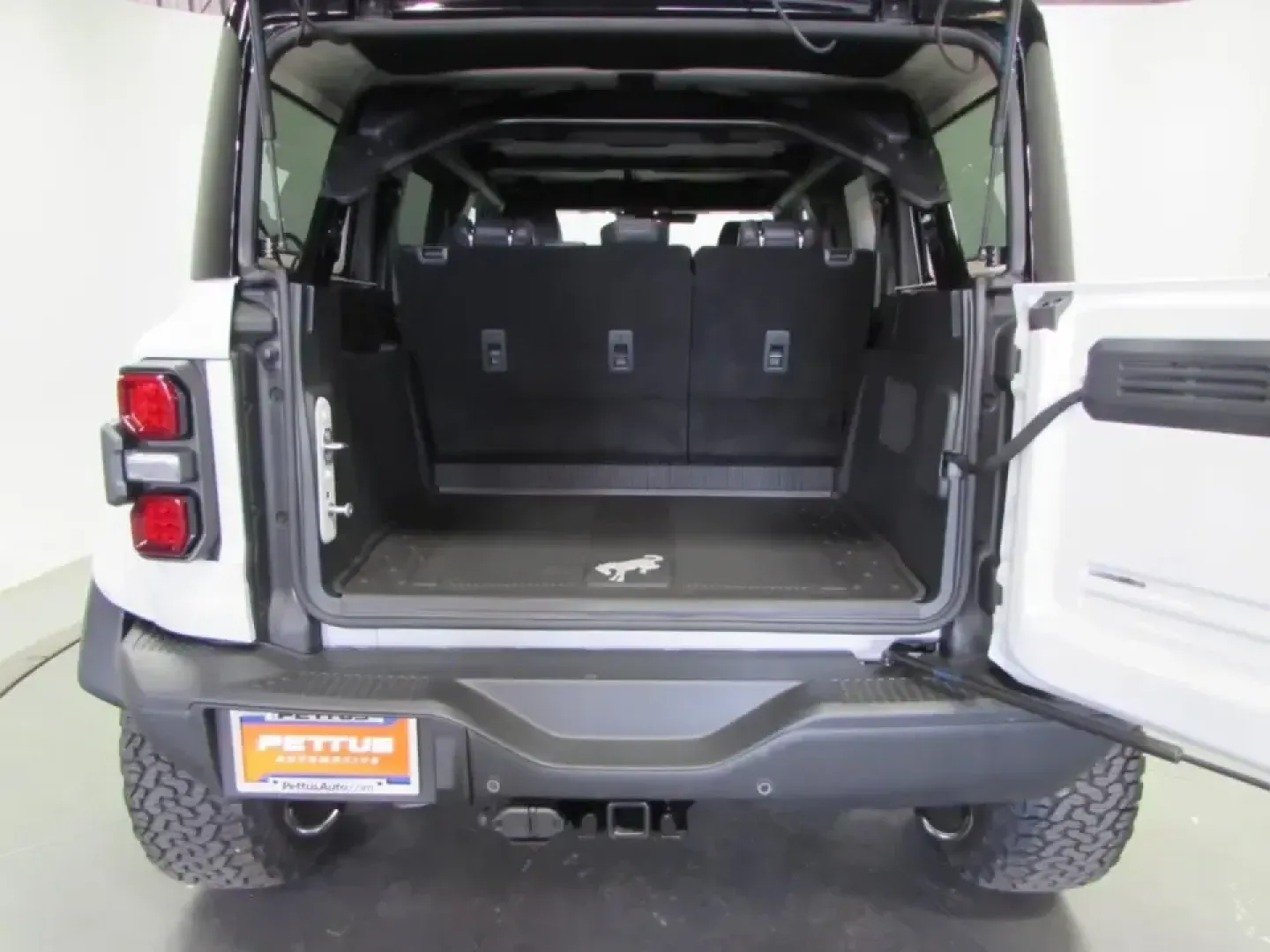 2026 /Black Onyx Ford Bronco Raptor (1FMEE0RR8TL) with an 3.0L EcoBoost V6 engine, Automatic transmission, located at 12836 Highway 21, De Soto, MO, 63020, (636) 337-7777, 38.151867, -90.575615 - Built for weekend trail days, river-town road trips, and the kind of daily drive that never feels boring, this **2026 Ford Bronco Raptor** is the SUV for drivers who want true adventure capability without giving up modern comfort. Whether you're packing up for a Saturday run down **Highway 21**, hea - Photo#10