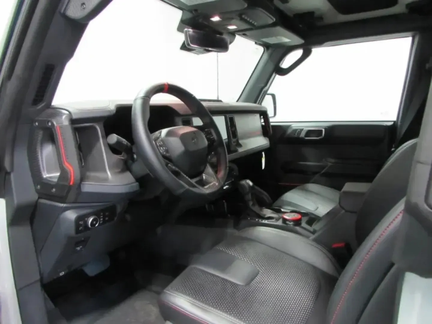 2026 /Black Onyx Ford Bronco Raptor (1FMEE0RR8TL) with an 3.0L EcoBoost V6 engine, Automatic transmission, located at 12836 Highway 21, De Soto, MO, 63020, (636) 337-7777, 38.151867, -90.575615 - Built for weekend trail days, river-town road trips, and the kind of daily drive that never feels boring, this **2026 Ford Bronco Raptor** is the SUV for drivers who want true adventure capability without giving up modern comfort. Whether you're packing up for a Saturday run down **Highway 21**, hea - Photo#12