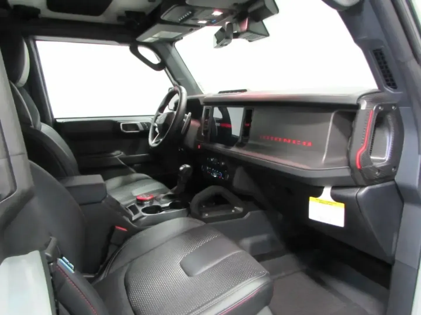 2026 /Black Onyx Ford Bronco Raptor (1FMEE0RR8TL) with an 3.0L EcoBoost V6 engine, Automatic transmission, located at 12836 Highway 21, De Soto, MO, 63020, (636) 337-7777, 38.151867, -90.575615 - Built for weekend trail days, river-town road trips, and the kind of daily drive that never feels boring, this **2026 Ford Bronco Raptor** is the SUV for drivers who want true adventure capability without giving up modern comfort. Whether you're packing up for a Saturday run down **Highway 21**, hea - Photo#16