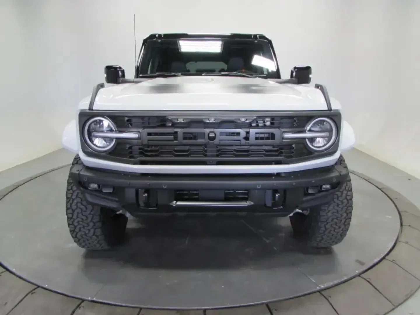 2026 /Black Onyx Ford Bronco Raptor (1FMEE0RR8TL) with an 3.0L EcoBoost V6 engine, Automatic transmission, located at 12836 Highway 21, De Soto, MO, 63020, (636) 337-7777, 38.151867, -90.575615 - Built for weekend trail days, river-town road trips, and the kind of daily drive that never feels boring, this **2026 Ford Bronco Raptor** is the SUV for drivers who want true adventure capability without giving up modern comfort. Whether you're packing up for a Saturday run down **Highway 21**, hea - Photo#1