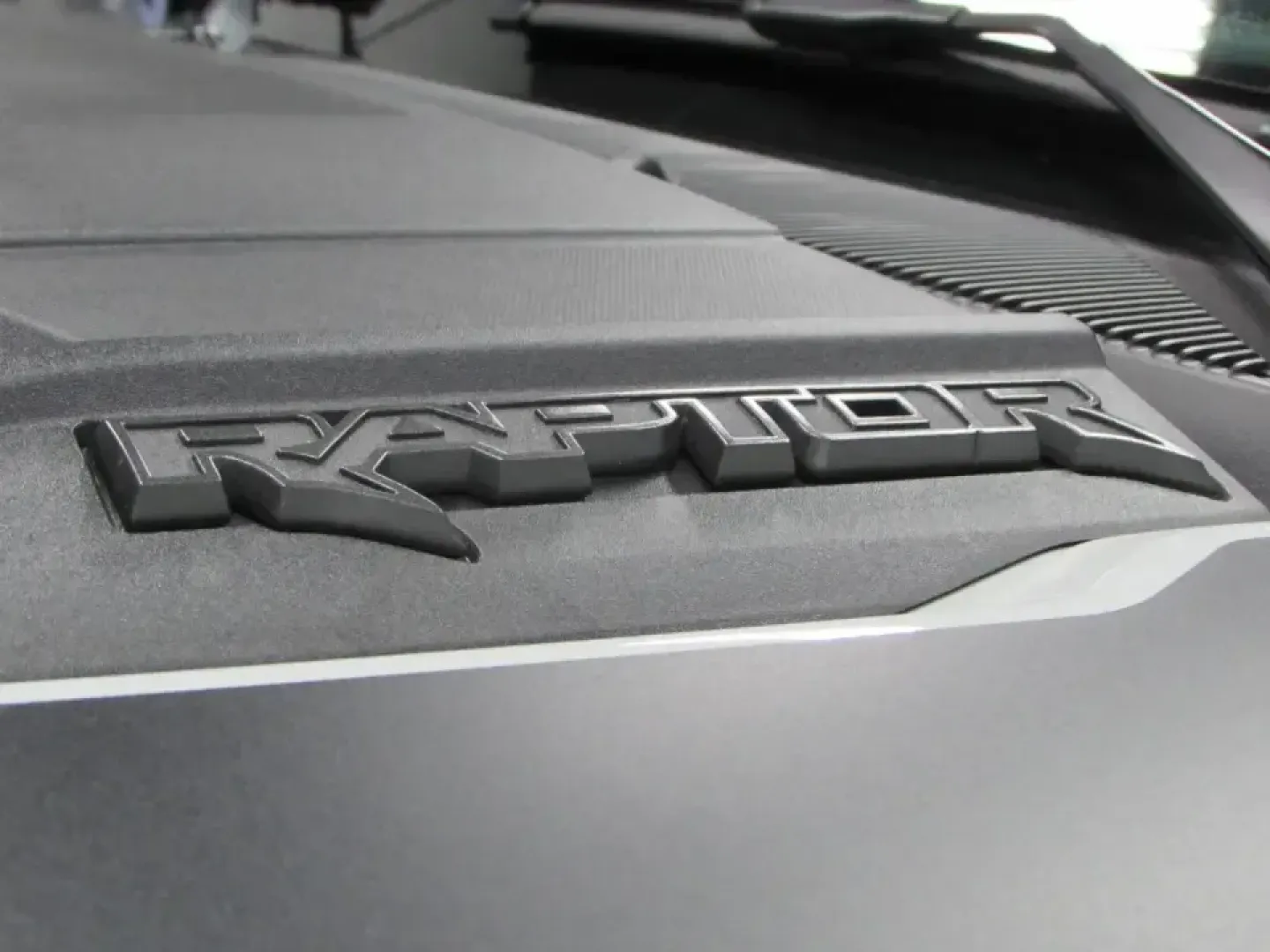 2026 /Black Onyx Ford Bronco Raptor (1FMEE0RR8TL) with an 3.0L EcoBoost V6 engine, Automatic transmission, located at 12836 Highway 21, De Soto, MO, 63020, (636) 337-7777, 38.151867, -90.575615 - Built for weekend trail days, river-town road trips, and the kind of daily drive that never feels boring, this **2026 Ford Bronco Raptor** is the SUV for drivers who want true adventure capability without giving up modern comfort. Whether you're packing up for a Saturday run down **Highway 21**, hea - Photo#31