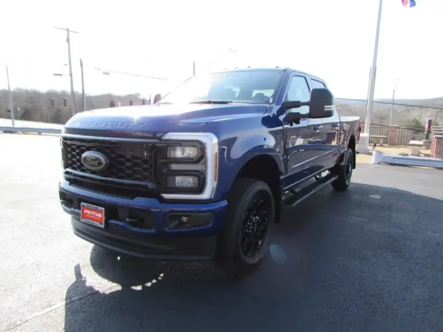 2026 Ford F-250SD XLT (1FT8W2BN6TE) with an 7.3L engine, 6A transmission, located at 12836 Highway 21, De Soto, MO, 63020, (636) 337-7777, 38.151867, -90.575615 - If your weekends involve hauling a camper to Washington State Park, pulling a work trailer down MO-21, or loading up the crew for a long day that starts before sunrise, this truck is built for your lifestyle. The 2026 Ford F-250 Super Duty XLT in striking Argon Blue is the kind of heavy-duty pickup - Photo#2