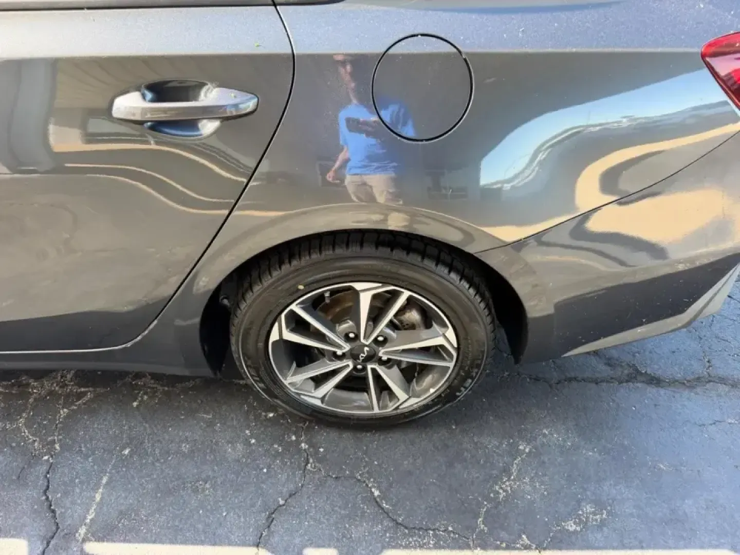 2024 /Black Cloth Kia Forte LXS (3KPF24AD6RE) with an 2.0L I4 MPI 16V DOHC engine, Automatic transmission, located at 141 Commercial Dr, Fredericktown, MO, 63645, (573) 783-6432, 37.570087, -90.320648 - Need a reliable, fuel-sipping sedan that makes daily commutes, college drop-offs, and weekend road trips feel easy-without the higher cost of a brand-new ride? This 2024 Kia Forte LX is built for real life in Southeast Missouri: comfortable for the drive to work, efficient for runs across town, and - Photo#4