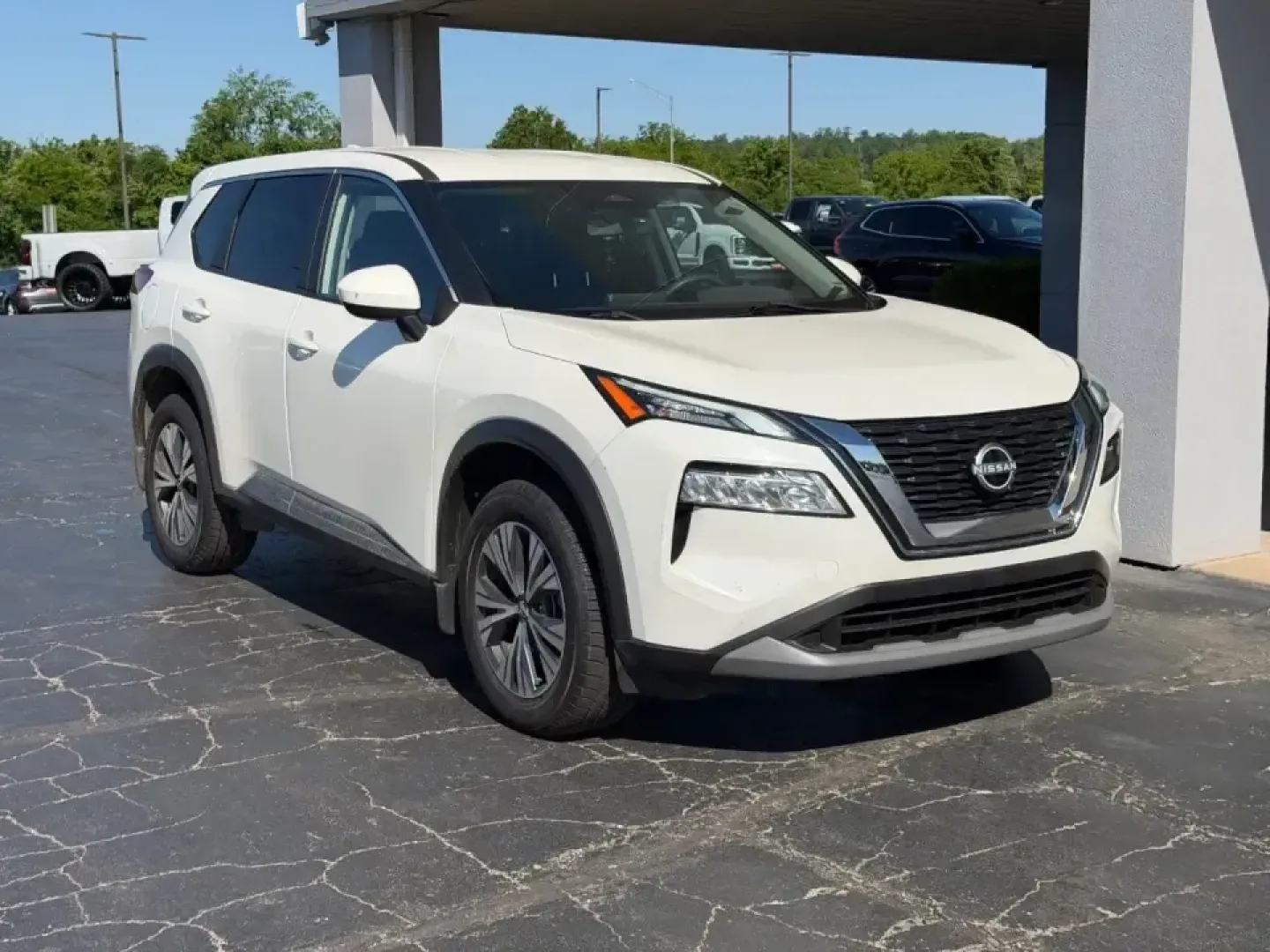2023 /Charcoal Cloth Nissan Rogue SV (JN8BT3BB3PW) with an 1.5L Turbo engine, Automatic transmission, located at 141 Commercial Dr, Fredericktown, MO, 63645, (573) 783-6432, 37.570087, -90.320648 - Picture an SUV that can handle the Monday commute down US-67, a quick school drop-off loop through Fredericktown neighborhoods, and a spontaneous weekend escape toward St. Francois State Park-without draining your fuel budget or your patience. This **2023 Nissan Rogue SV AWD** is built for real-life - Photo#0