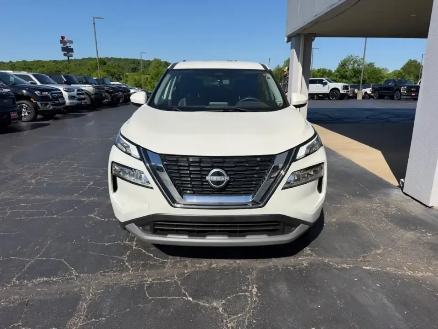 2023 /Charcoal Cloth Nissan Rogue SV (JN8BT3BB3PW) with an 1.5L Turbo engine, Automatic transmission, located at 141 Commercial Dr, Fredericktown, MO, 63645, (573) 783-6432, 37.570087, -90.320648 - Picture an SUV that can handle the Monday commute down US-67, a quick school drop-off loop through Fredericktown neighborhoods, and a spontaneous weekend escape toward St. Francois State Park-without draining your fuel budget or your patience. This **2023 Nissan Rogue SV AWD** is built for real-life - Photo#7