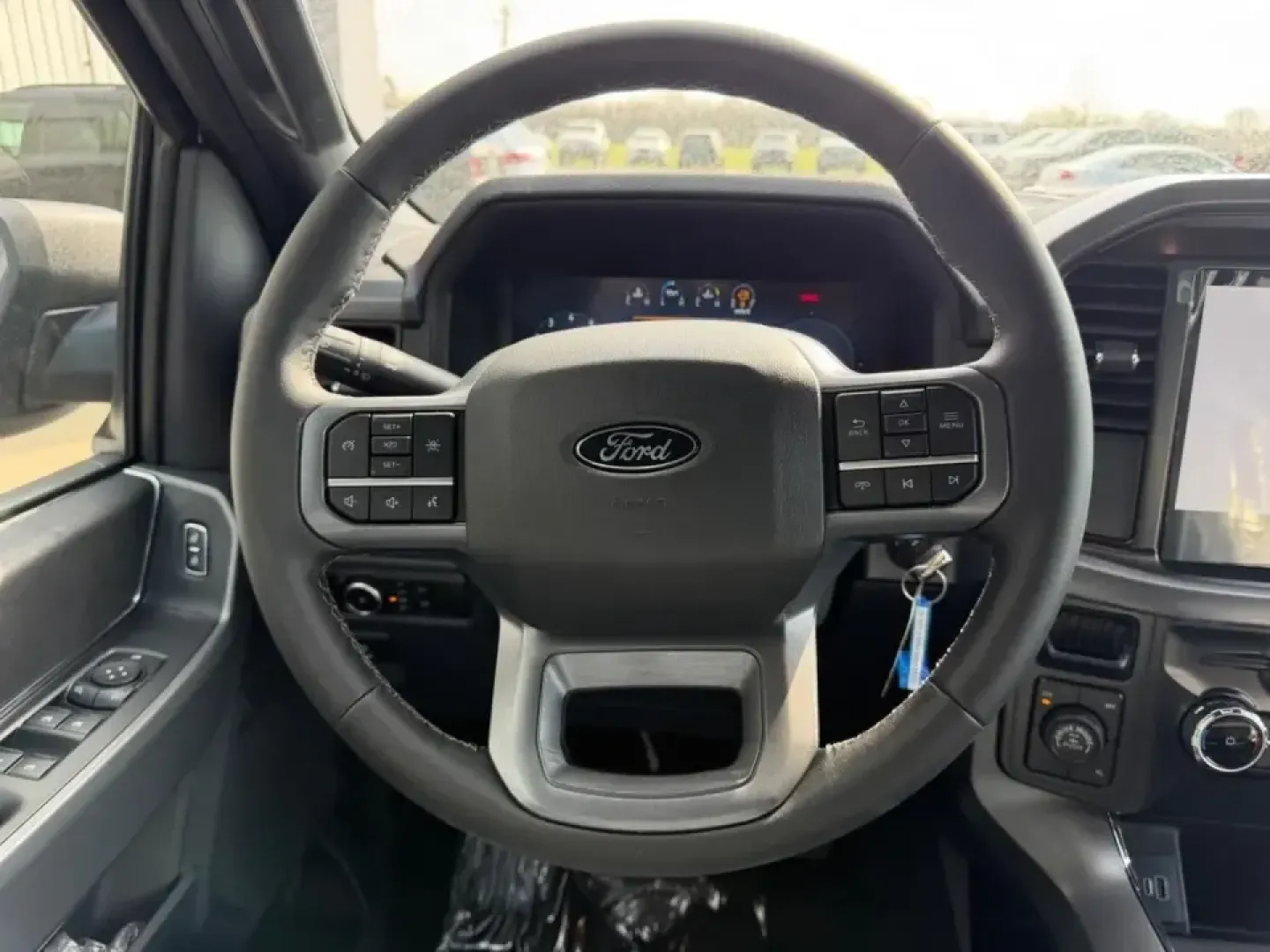 2026 /Black Cloth Ford F-150 XLT (1FTFW3L55TK) with an 5.0L engine, 6A transmission, located at 141 Commercial Dr, Fredericktown, MO, 63645, (573) 783-6432, 37.570087, -90.320648 - Built for Ozark backroads, jobsite demands, and effortless weekend getaways, this 2026 Ford F-150 XLT is the kind of truck that fits real life in Southeast Missouri-whether you're hauling gear to a campsite, towing for a home project, or cruising comfortably on the daily drive. With just 15 miles on - Photo#10